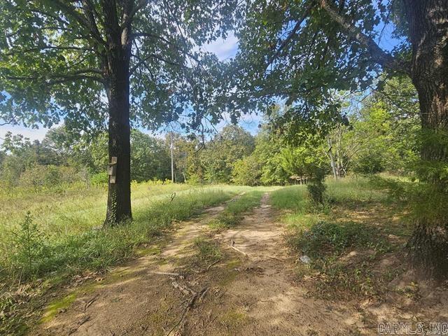 16-20 Fox Run Lane Property Photo 1