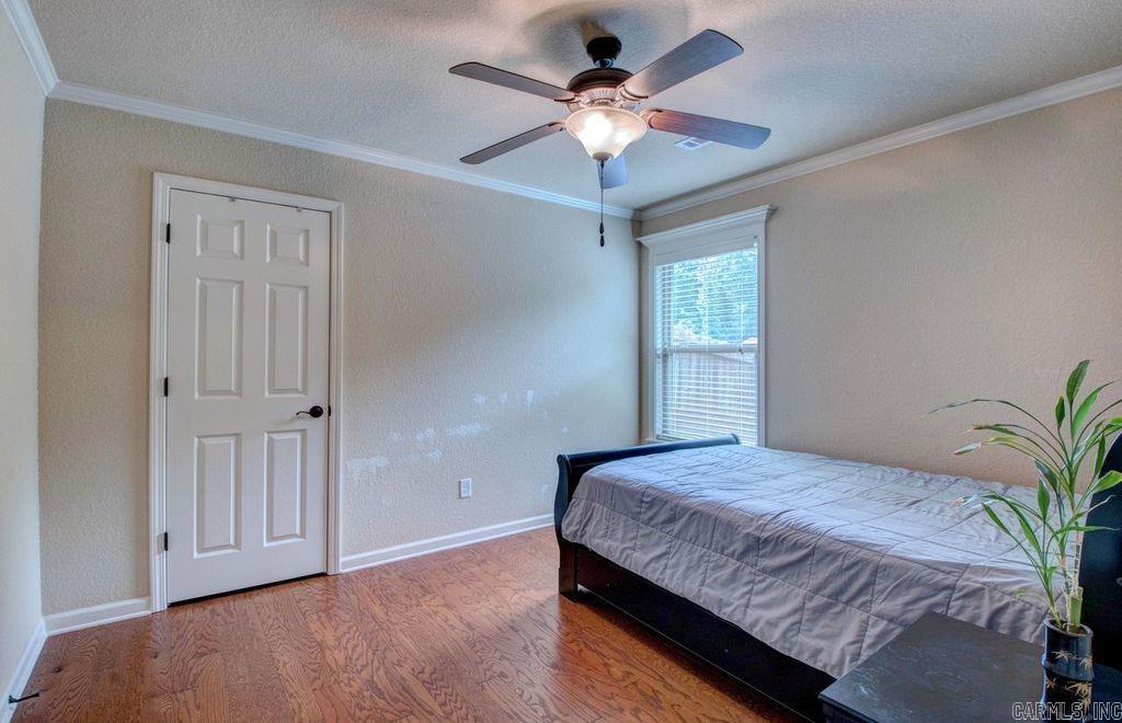 1204 Crossing Loop Property Photo 27