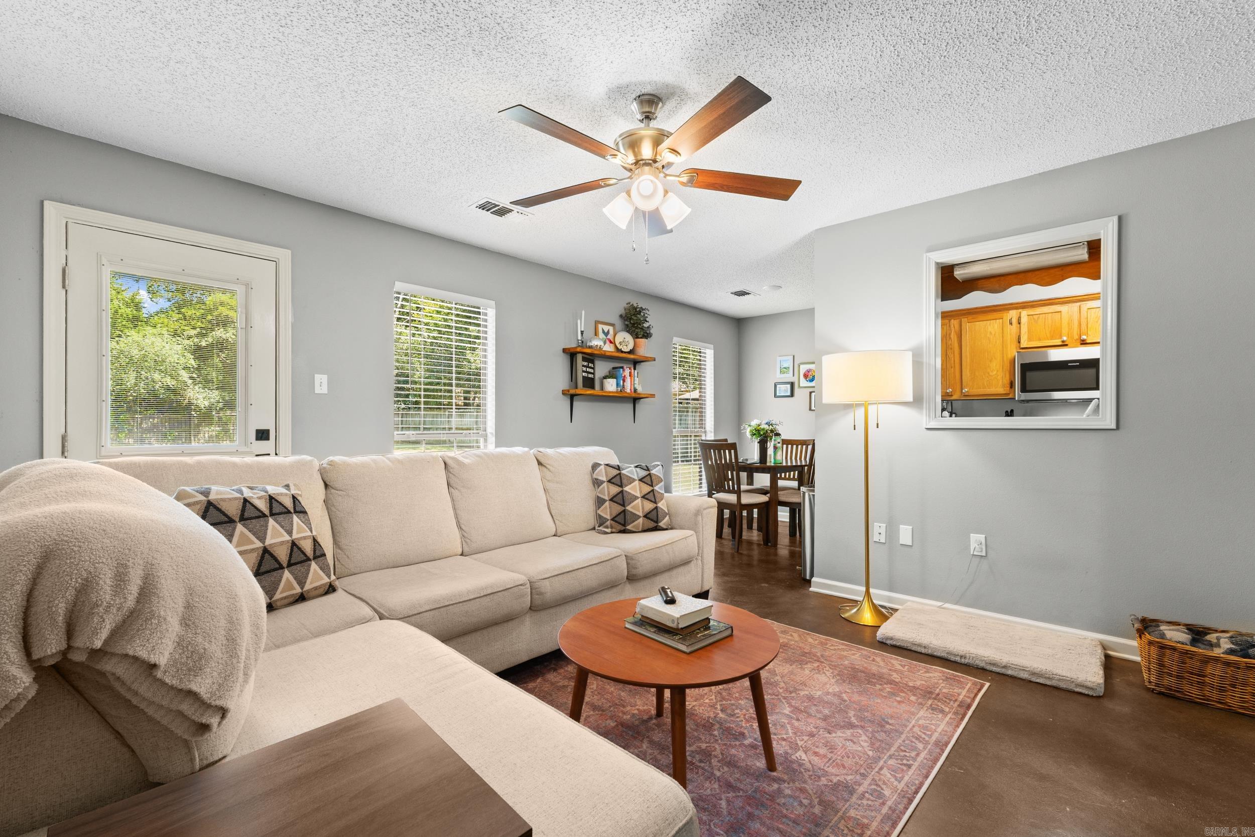 1910 Donaghey Avenue Property Photo 6