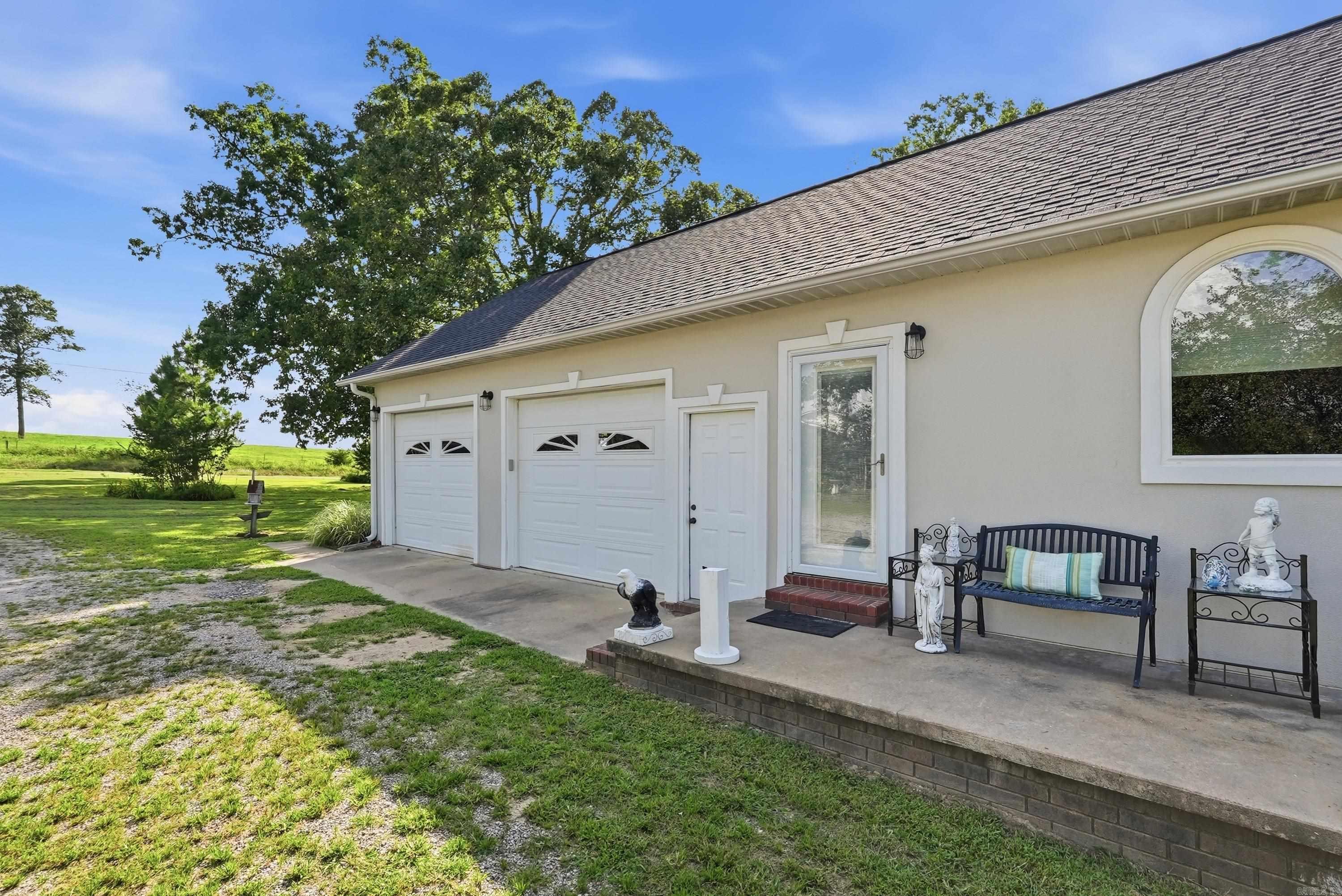 2874 Prim Rd. Property Photo 6