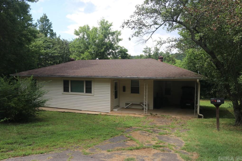 192 Oakdale Circle Property Photo 3