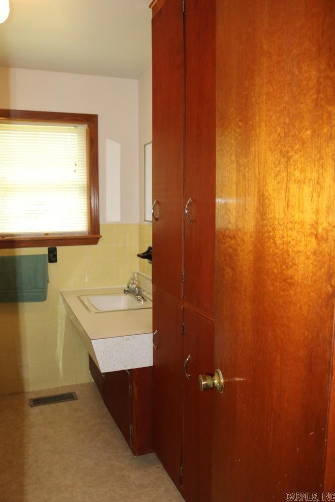 192 Oakdale Circle Property Photo 17