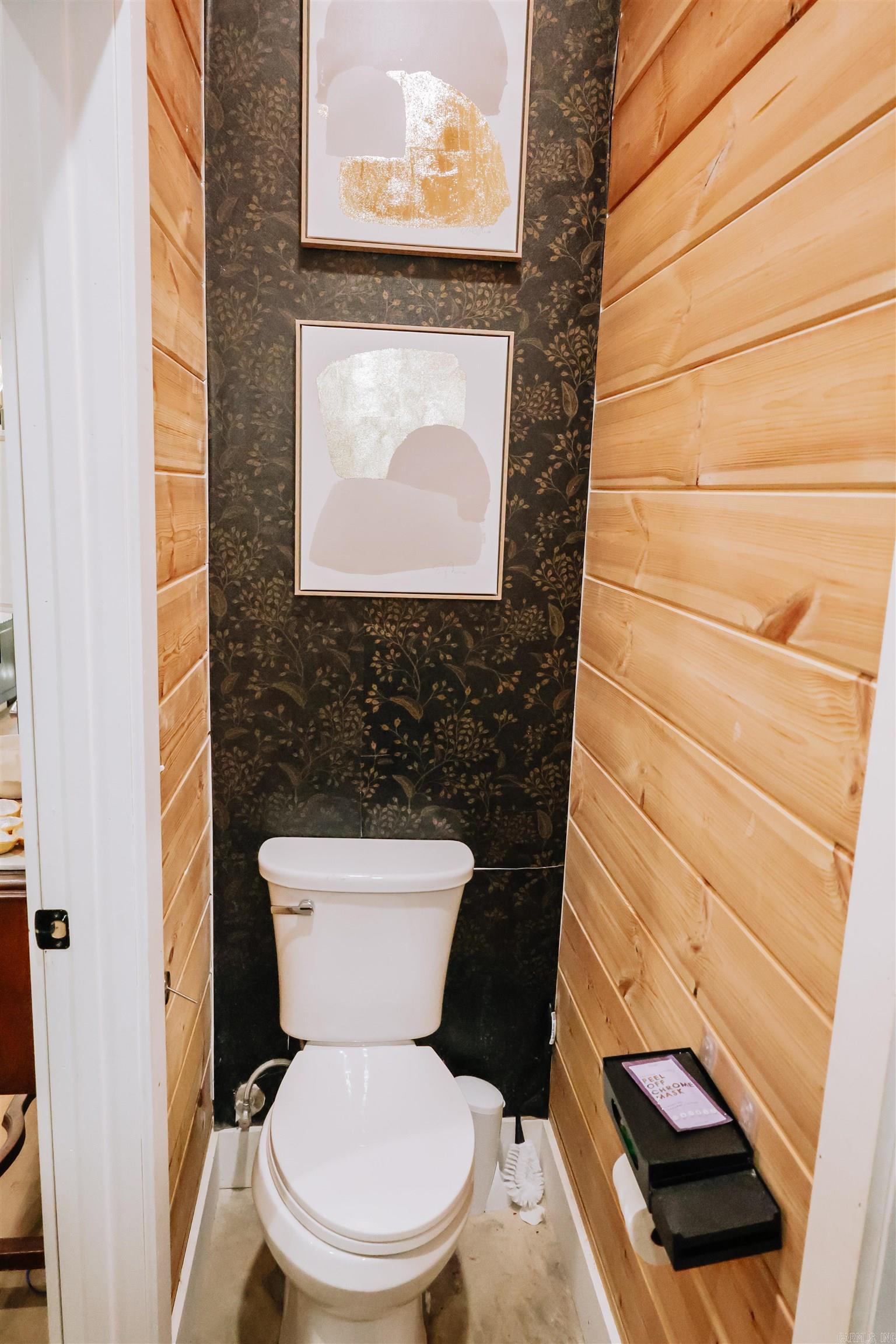 2174 Highway 163 Property Photo 6
