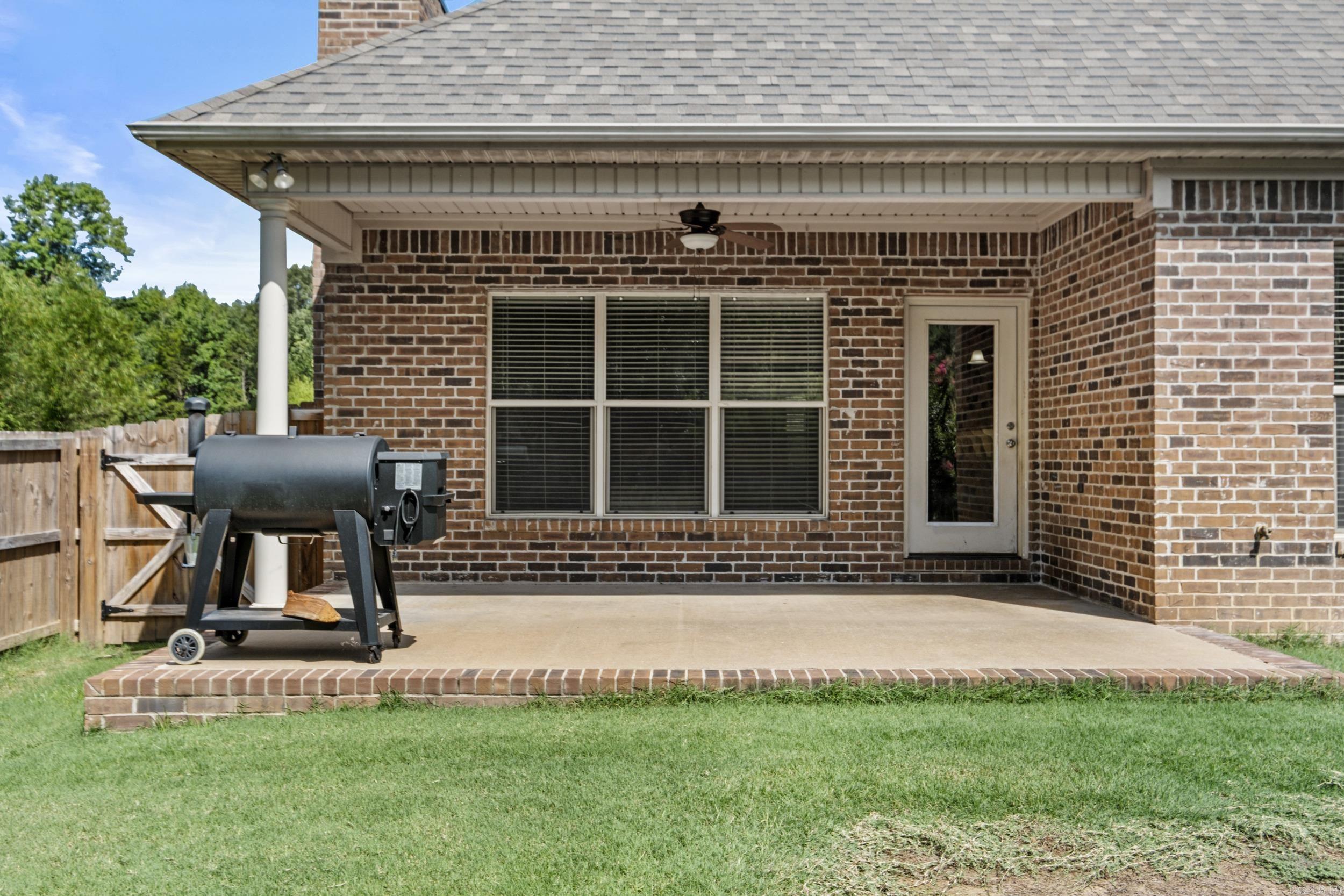 109 Summit Drive Property Photo 44