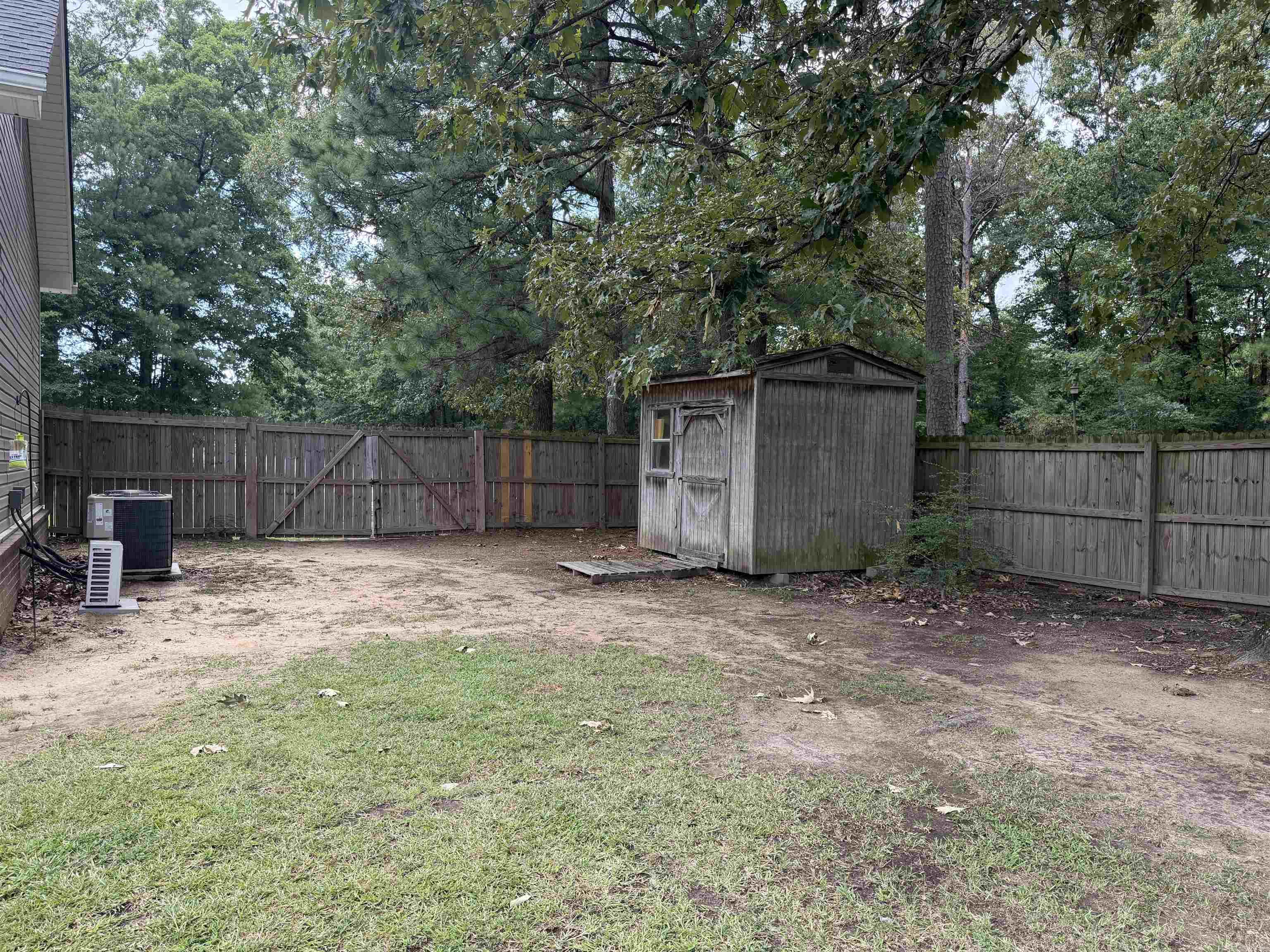 361 Regal Oaks Circle Property Photo 33