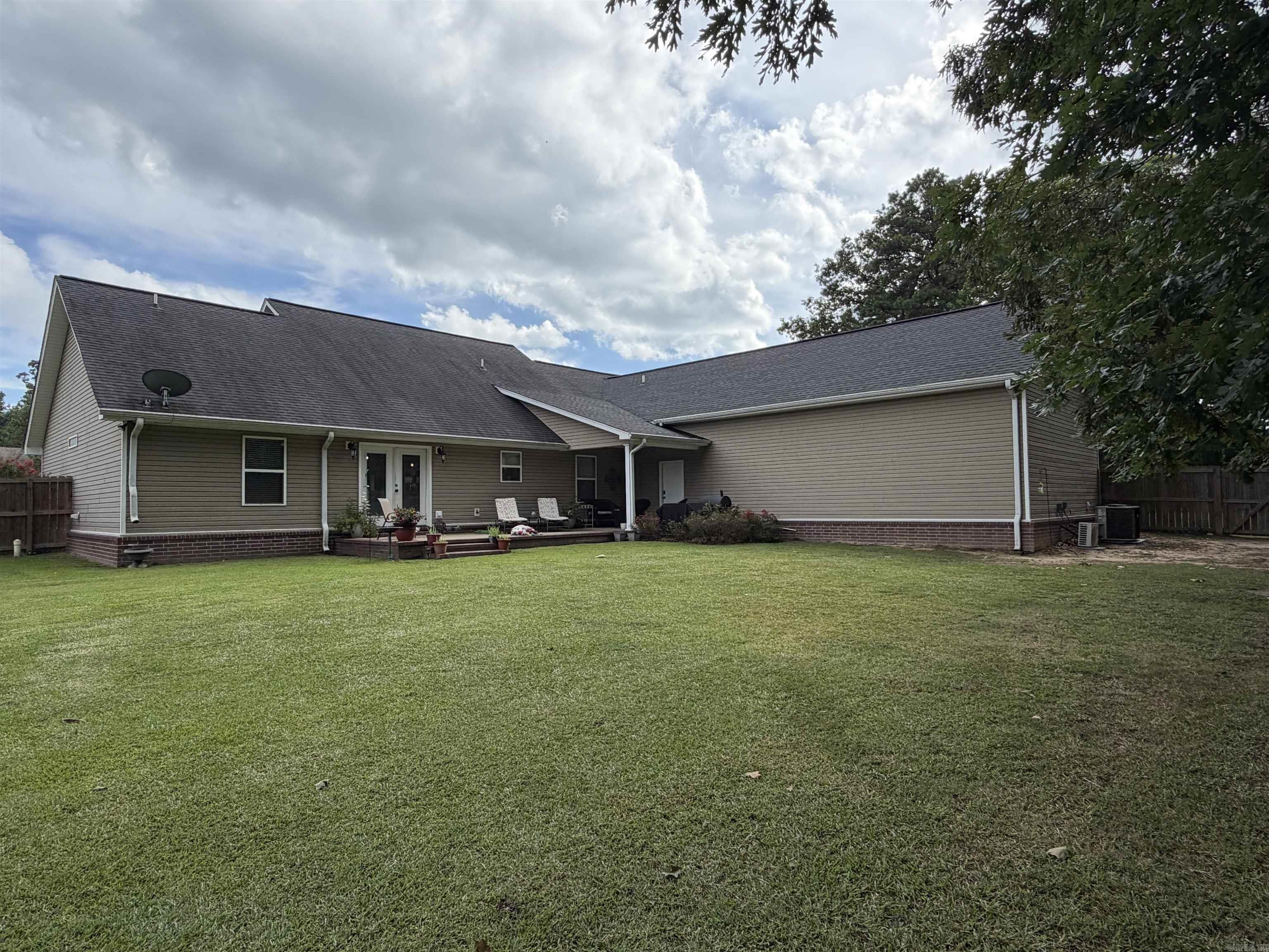 361 Regal Oaks Circle Property Photo 34