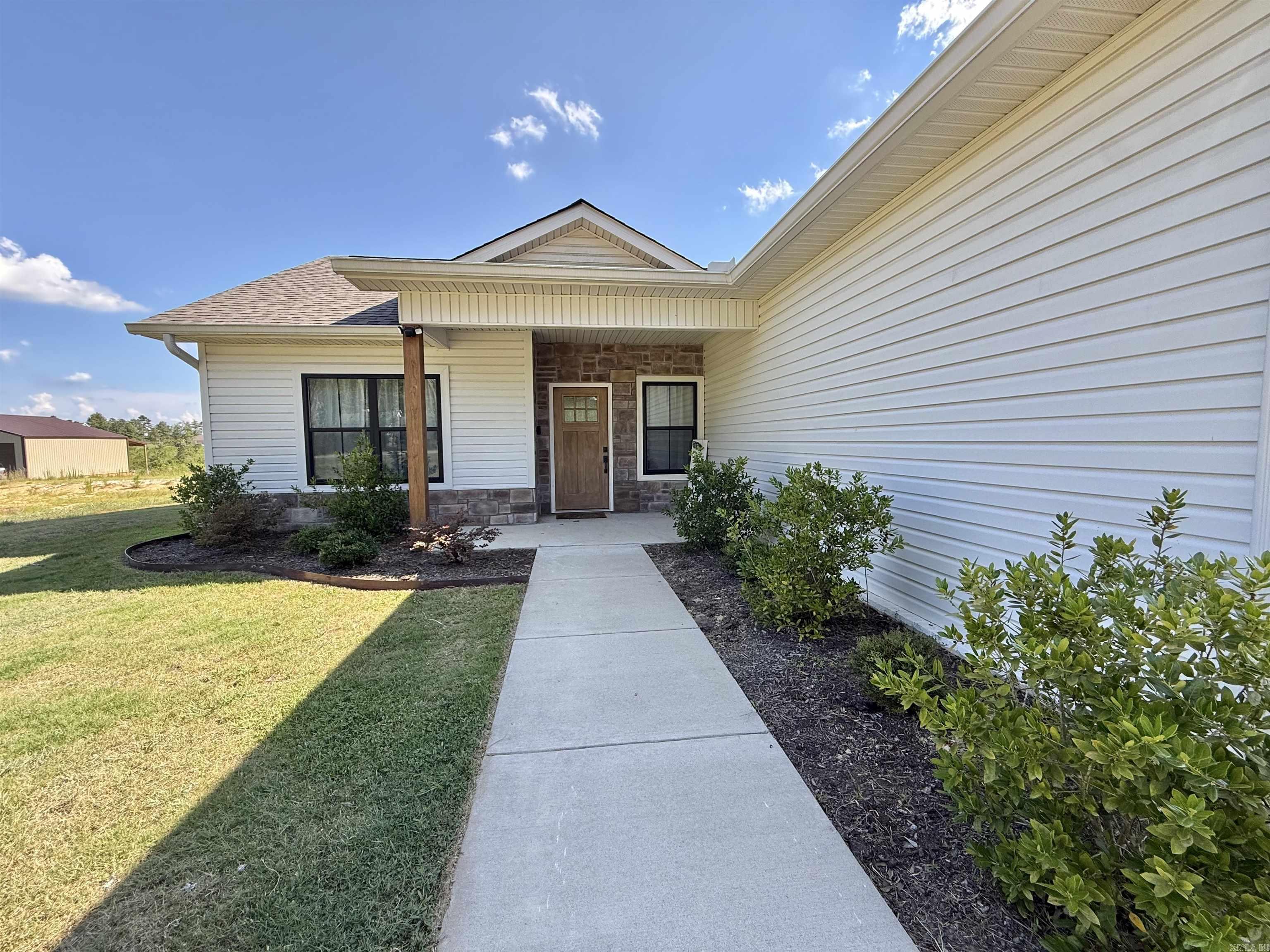 8269 Ore Trail Property Photo 2