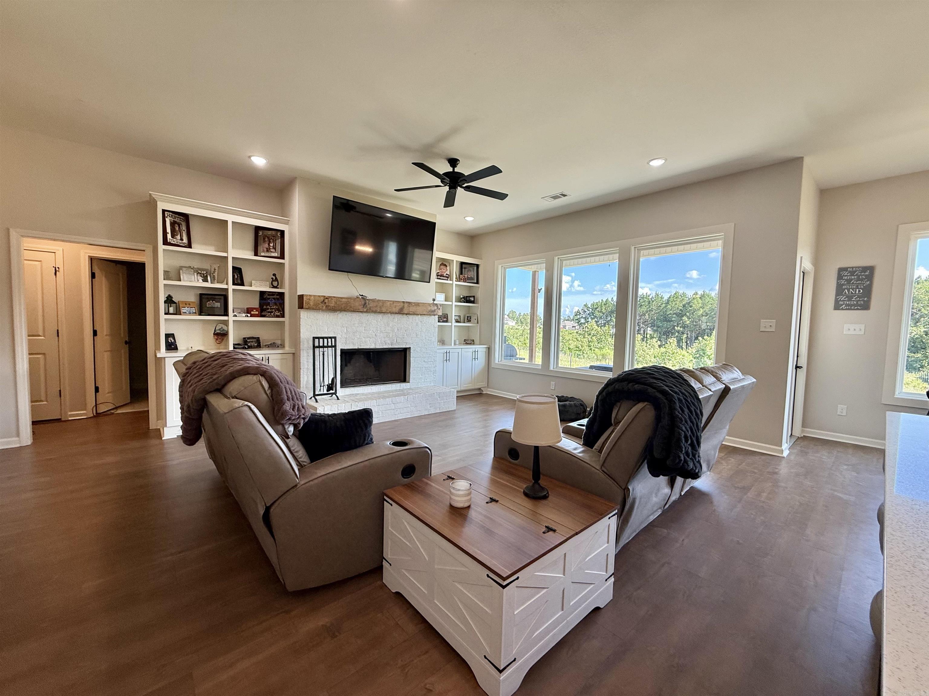 8269 Ore Trail Property Photo 9