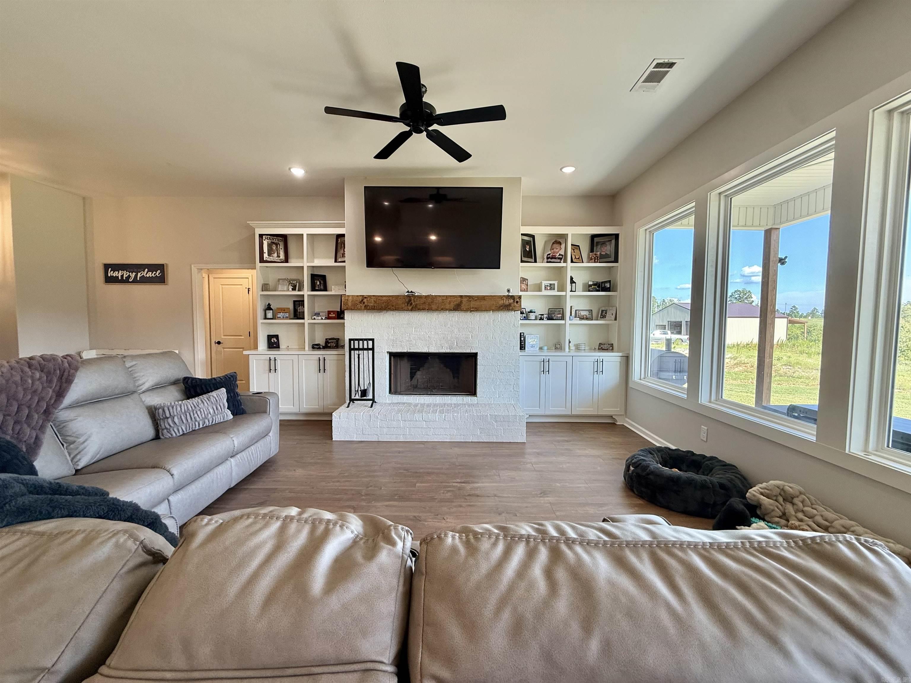 8269 Ore Trail Property Photo 11