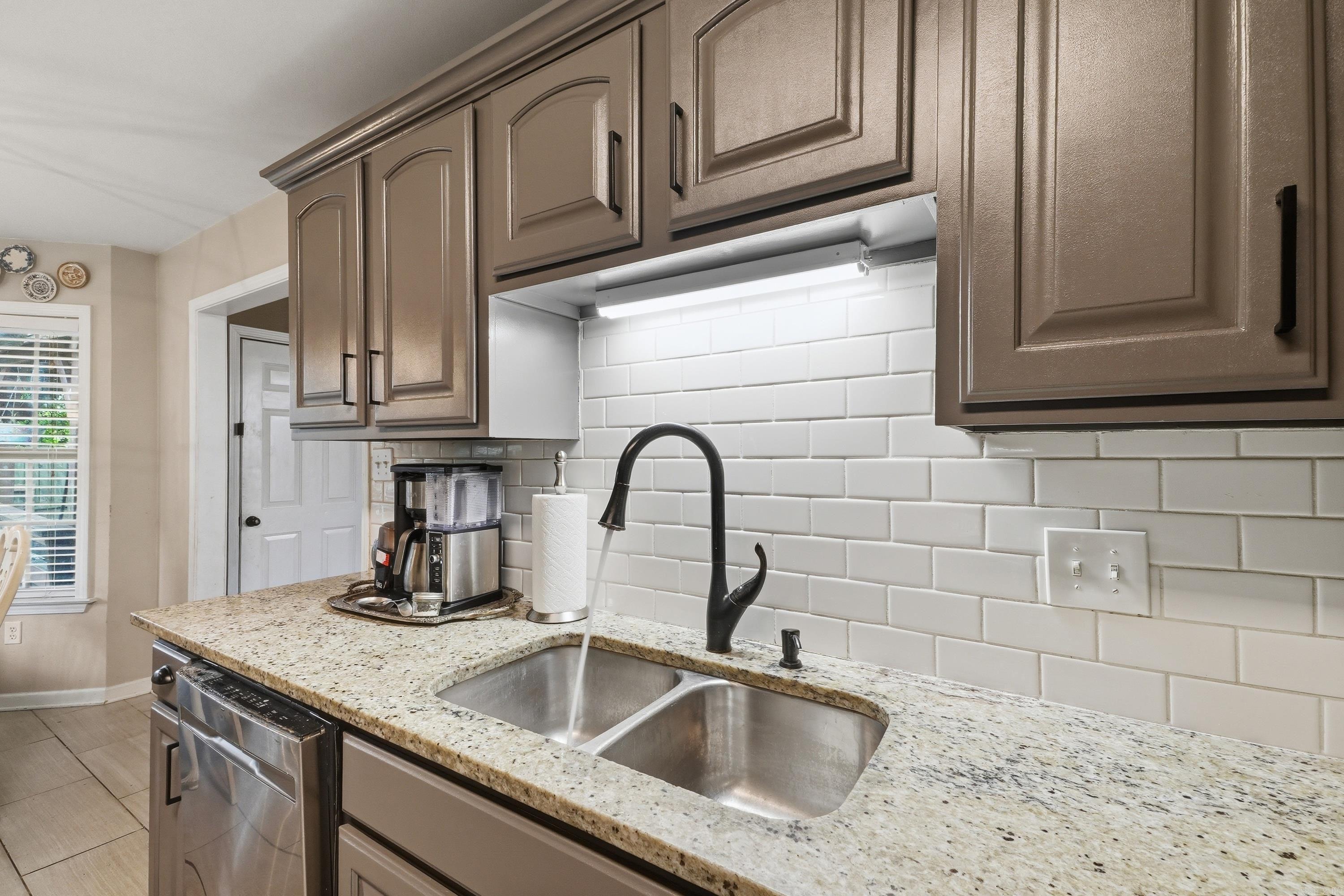 1025 Knights Drive Property Photo 15