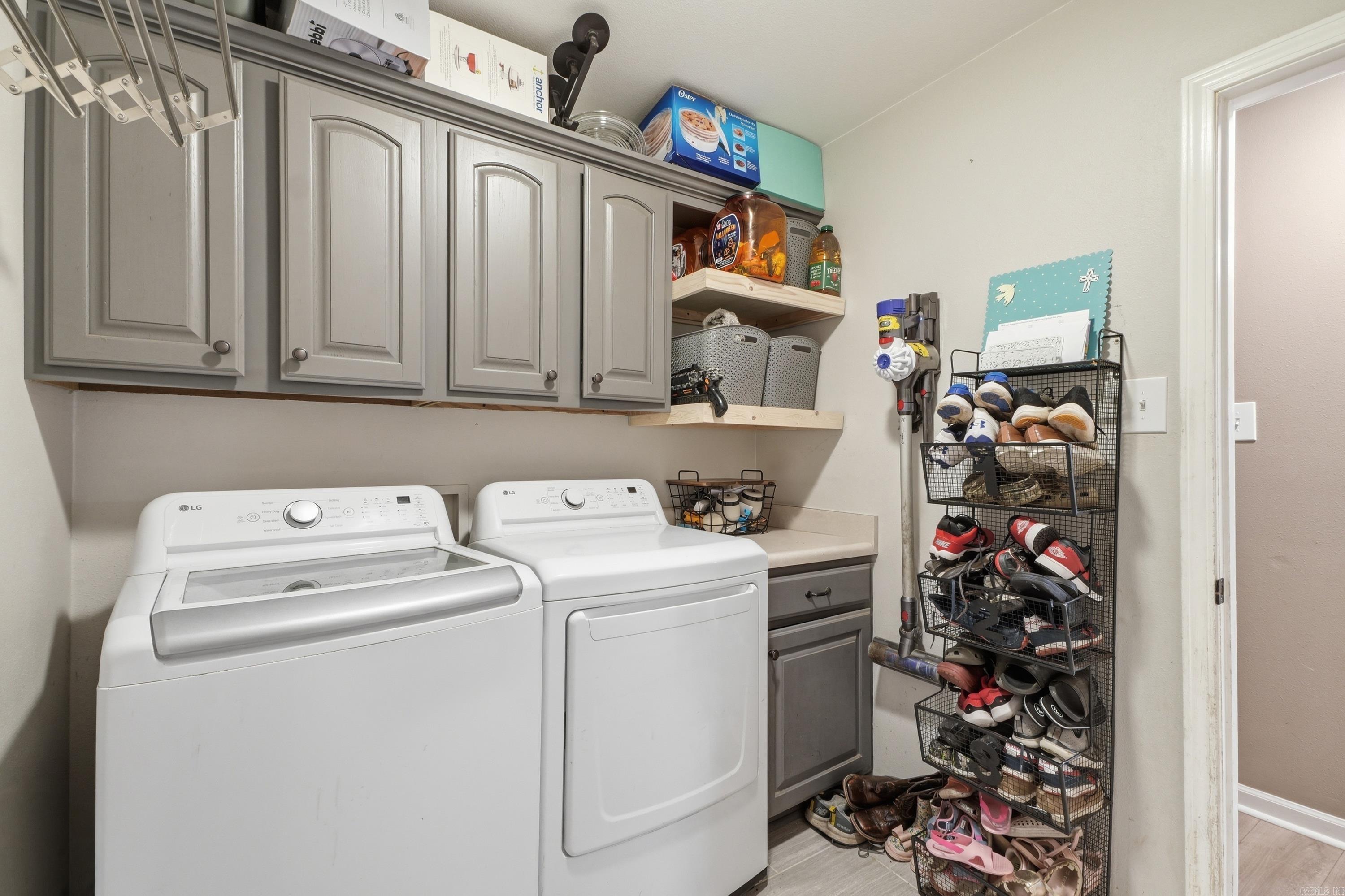 1025 Knights Drive Property Photo 21