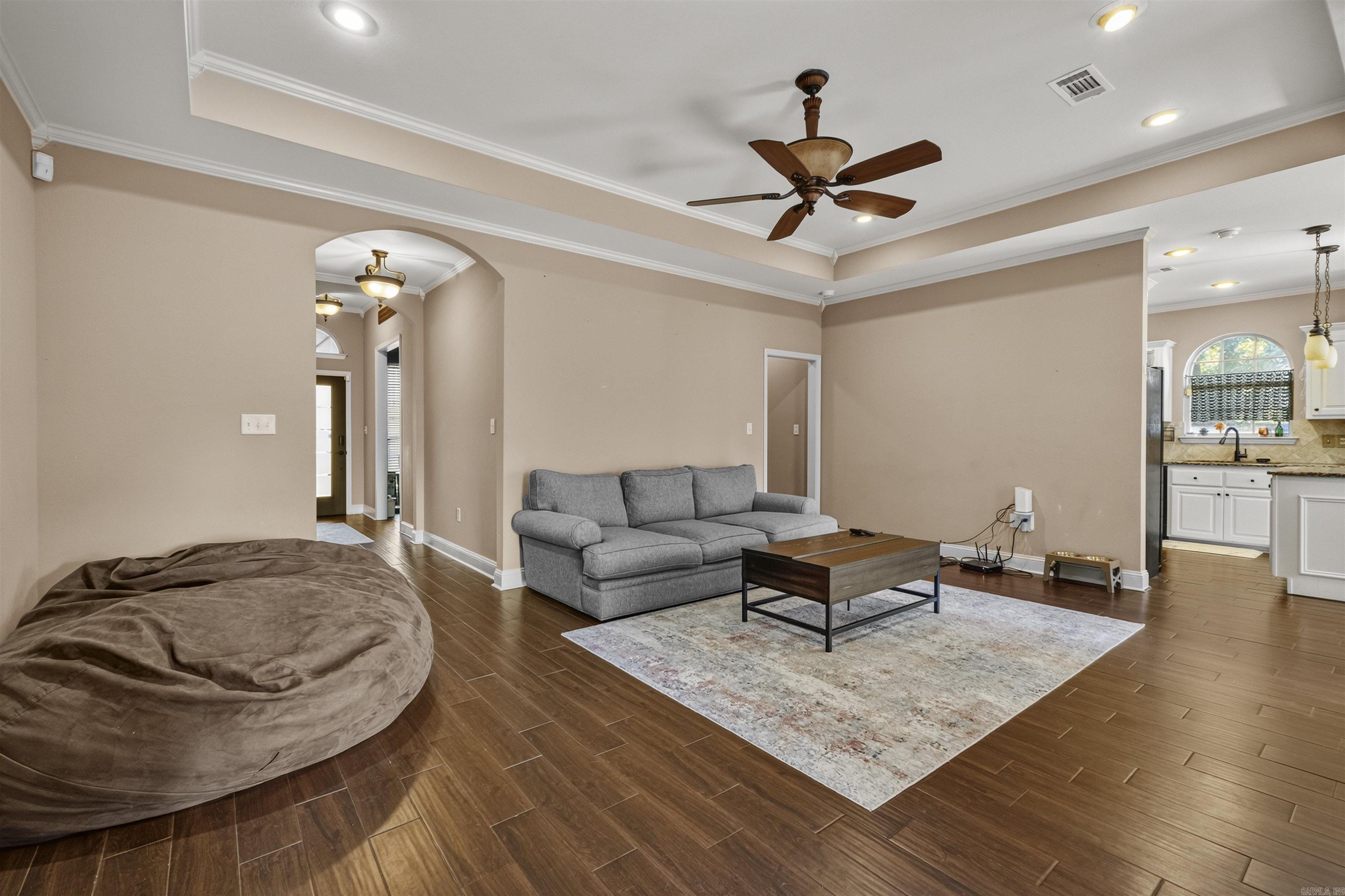 6000 Reveille Court Property Photo 6