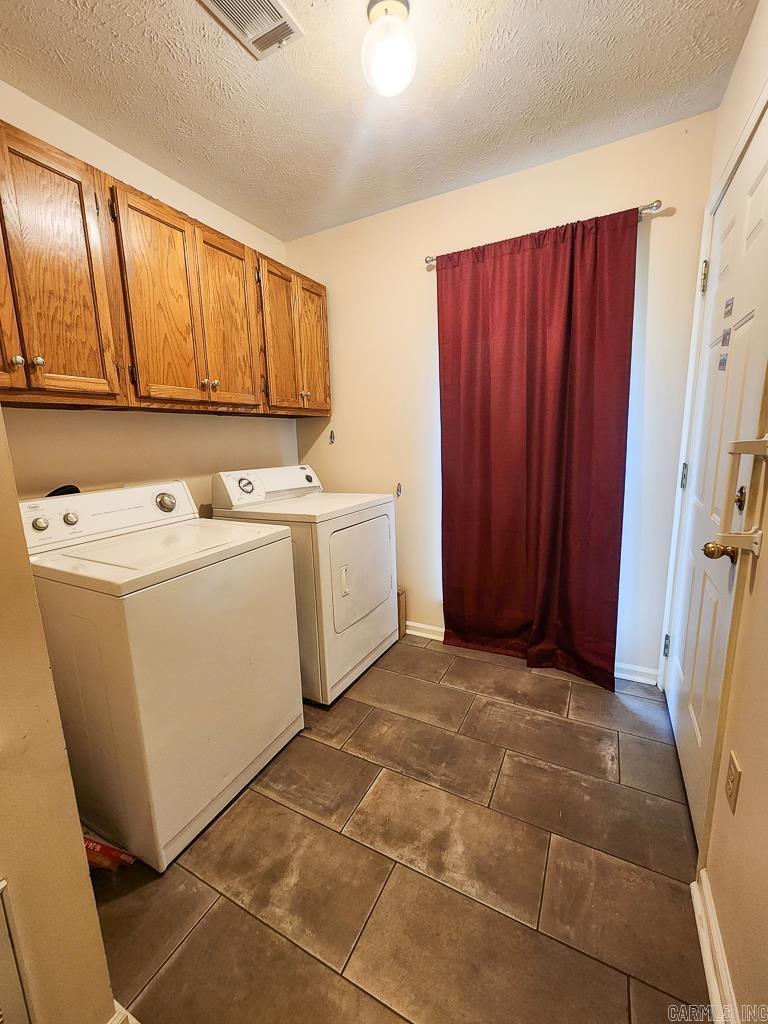 2560 Jayme Circle Property Photo 15