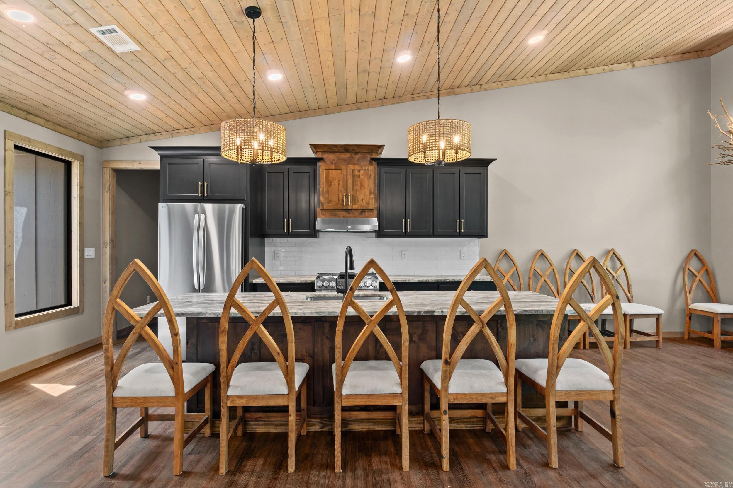 200 Kustrin Drive Property Photo 2