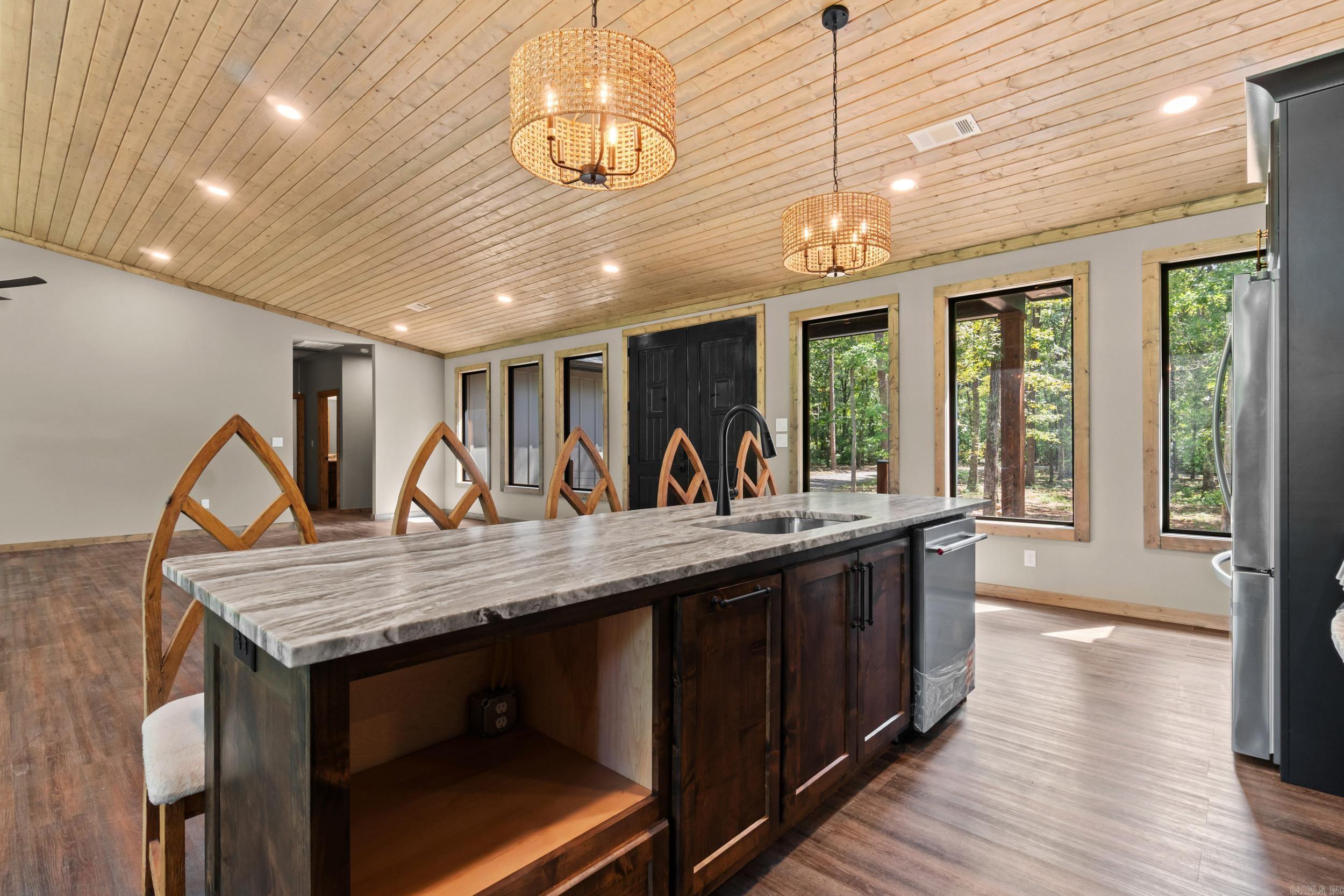 200 Kustrin Drive Property Photo 4