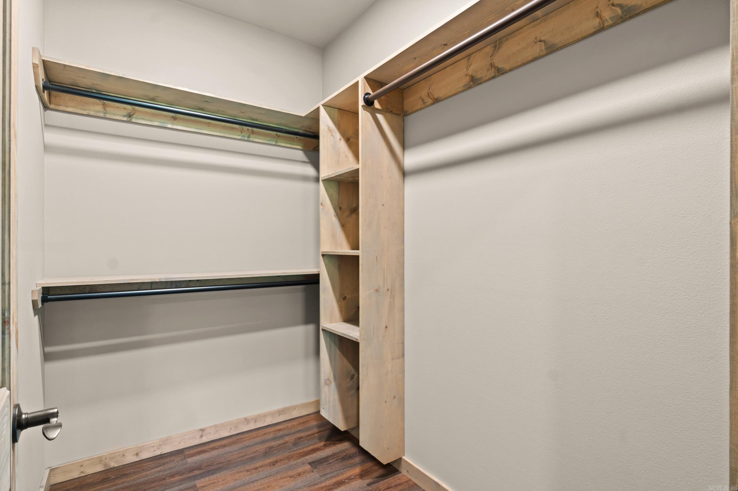 200 Kustrin Drive Property Photo 17