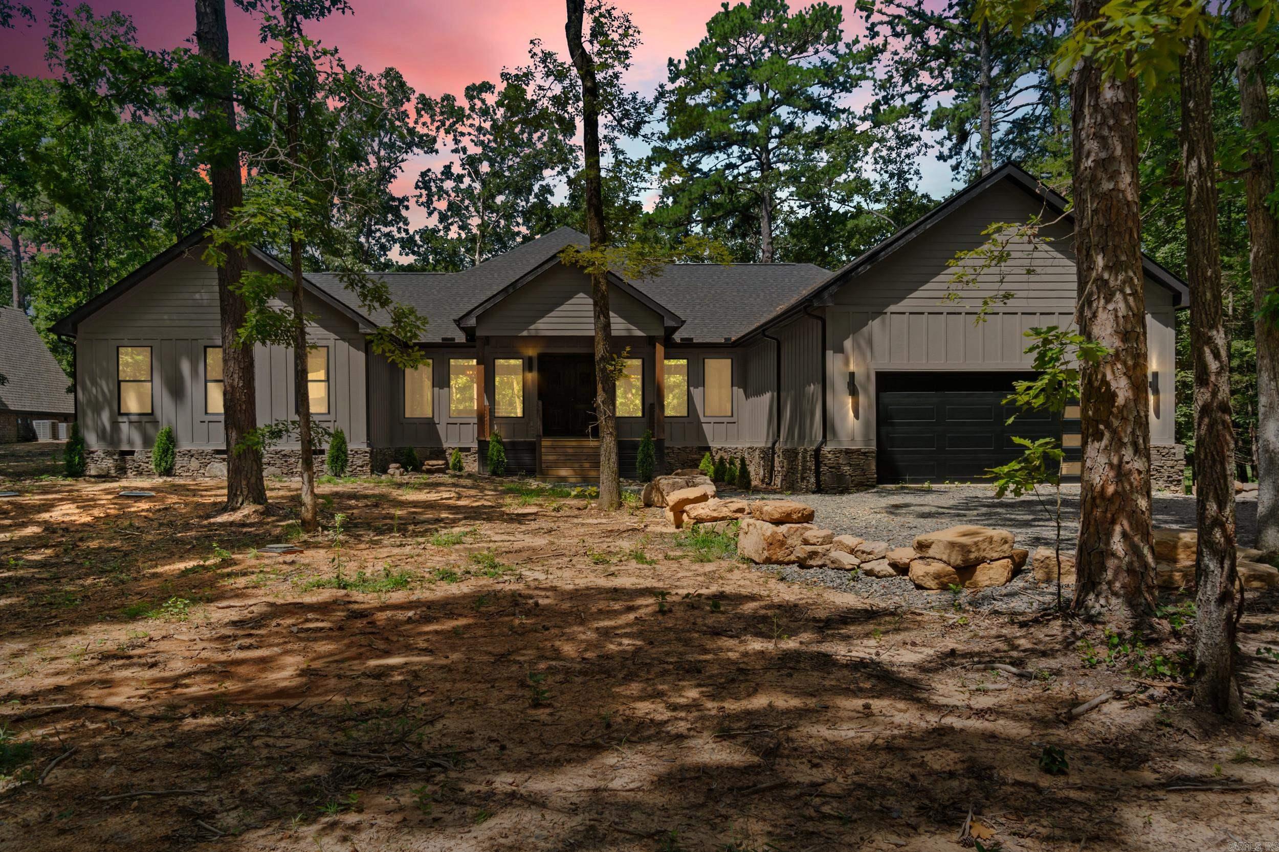 200 Kustrin Drive Property Photo 36