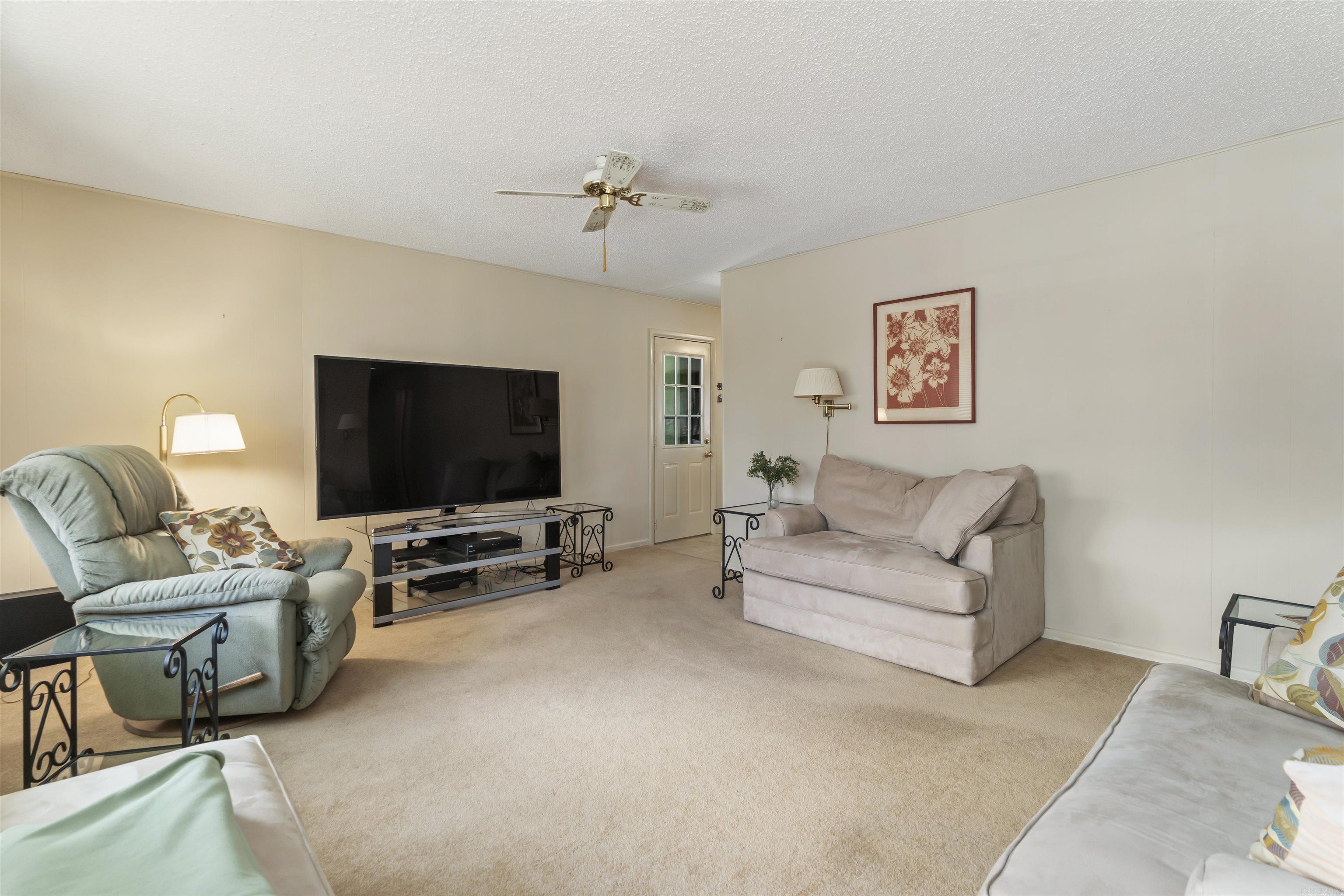 3 Valls Lane Property Photo 3