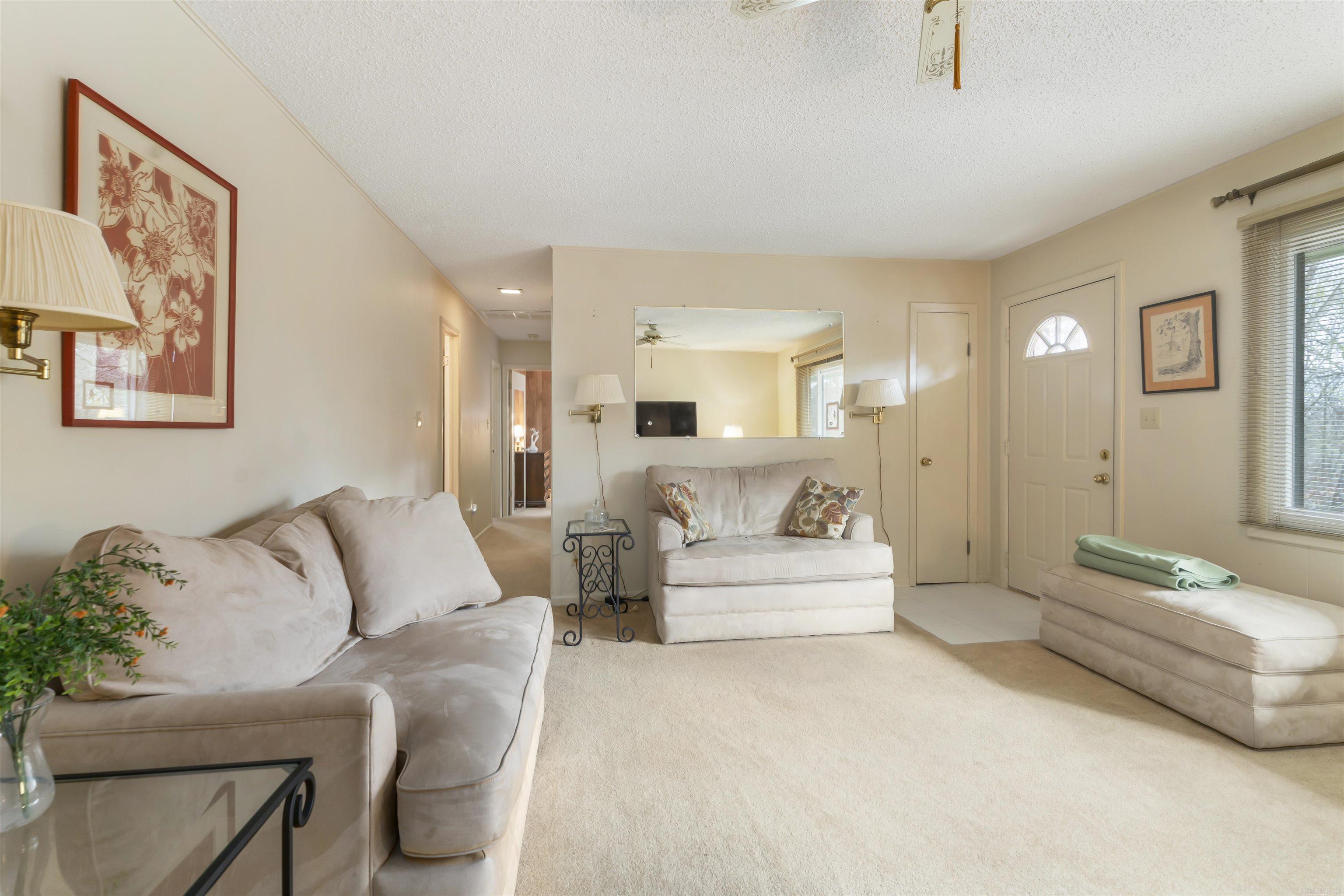 3 Valls Lane Property Photo 6