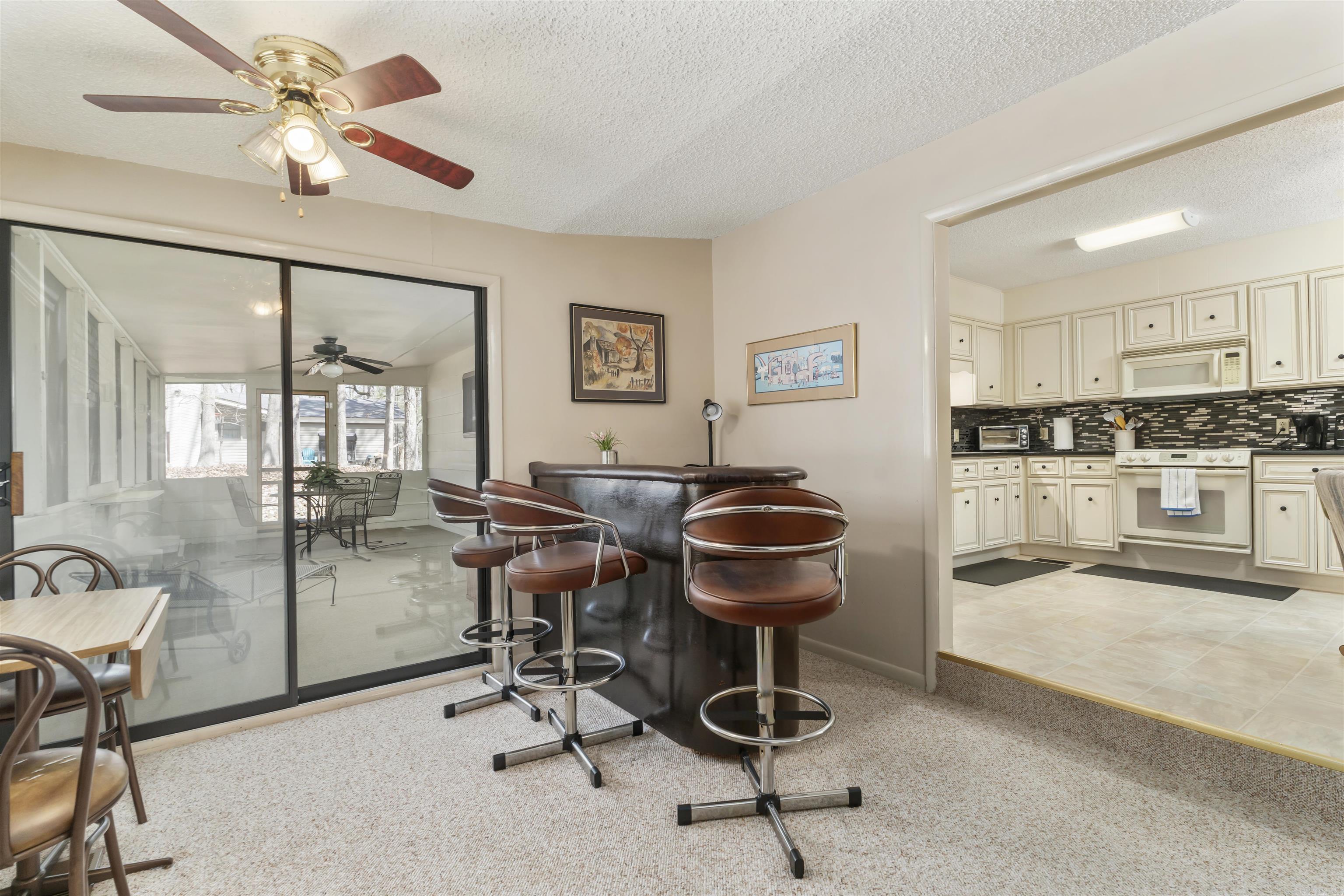 3 Valls Lane Property Photo 15