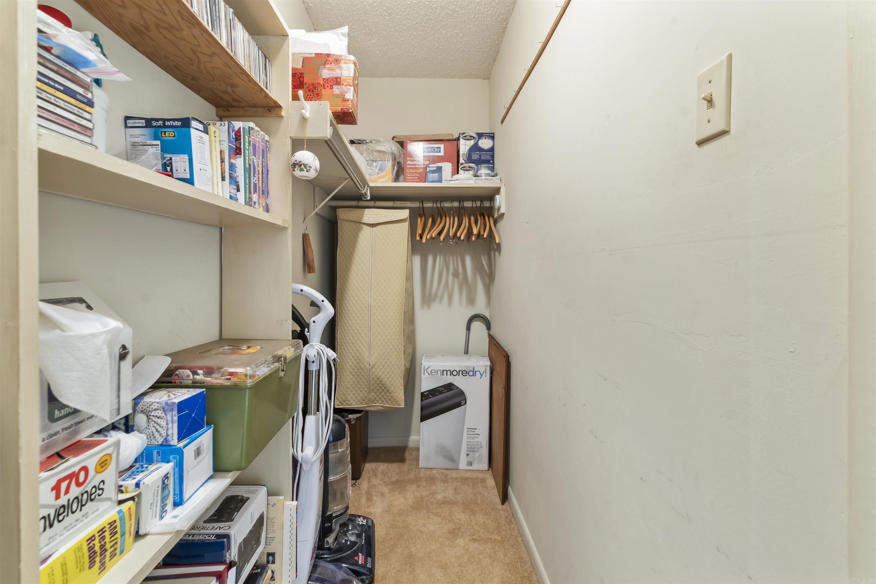3 Valls Lane Property Photo 22