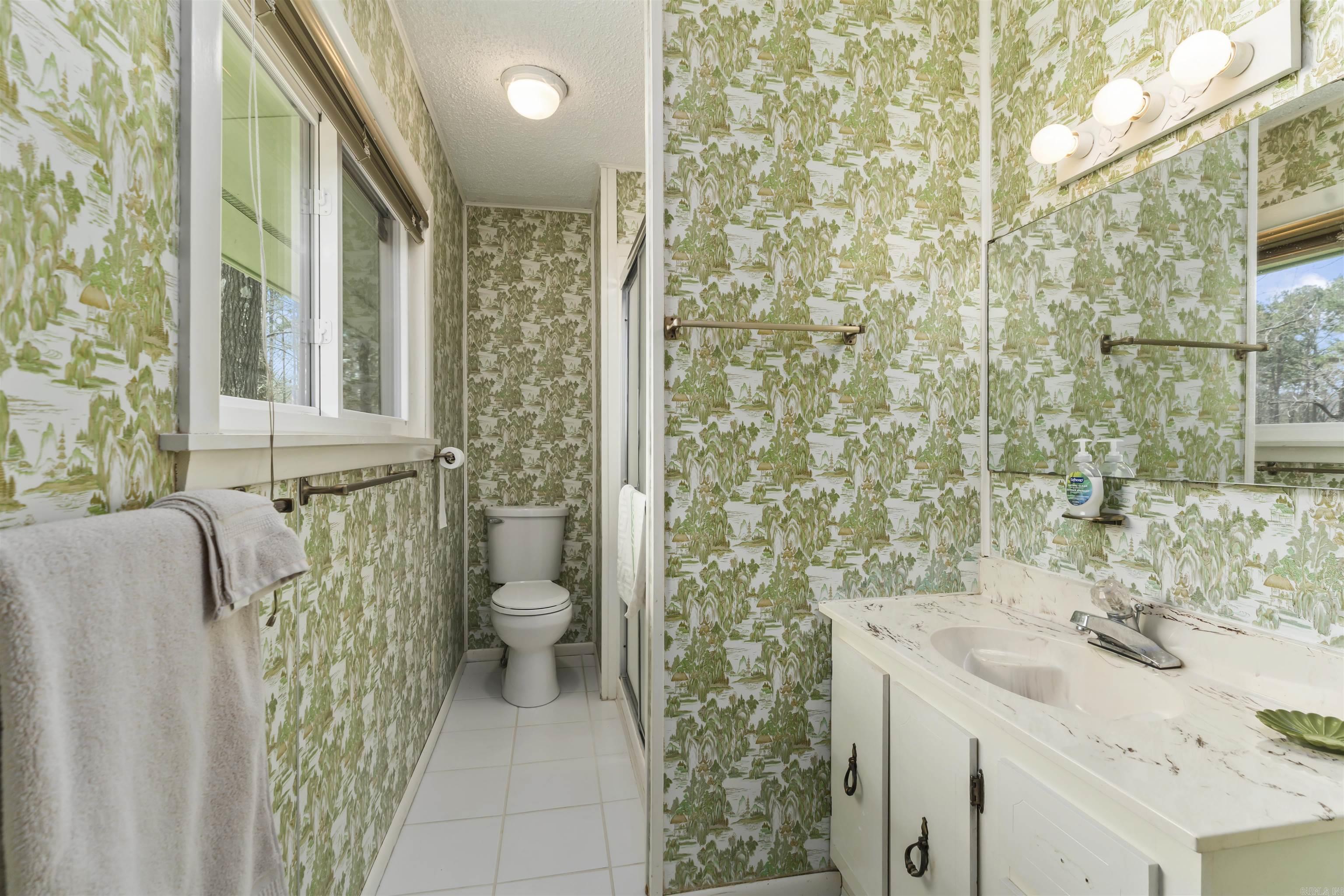 3 Valls Lane Property Photo 30