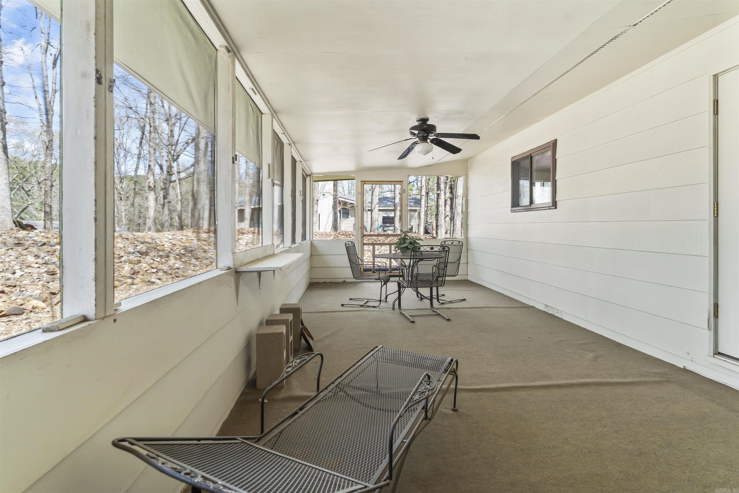 3 Valls Lane Property Photo 32
