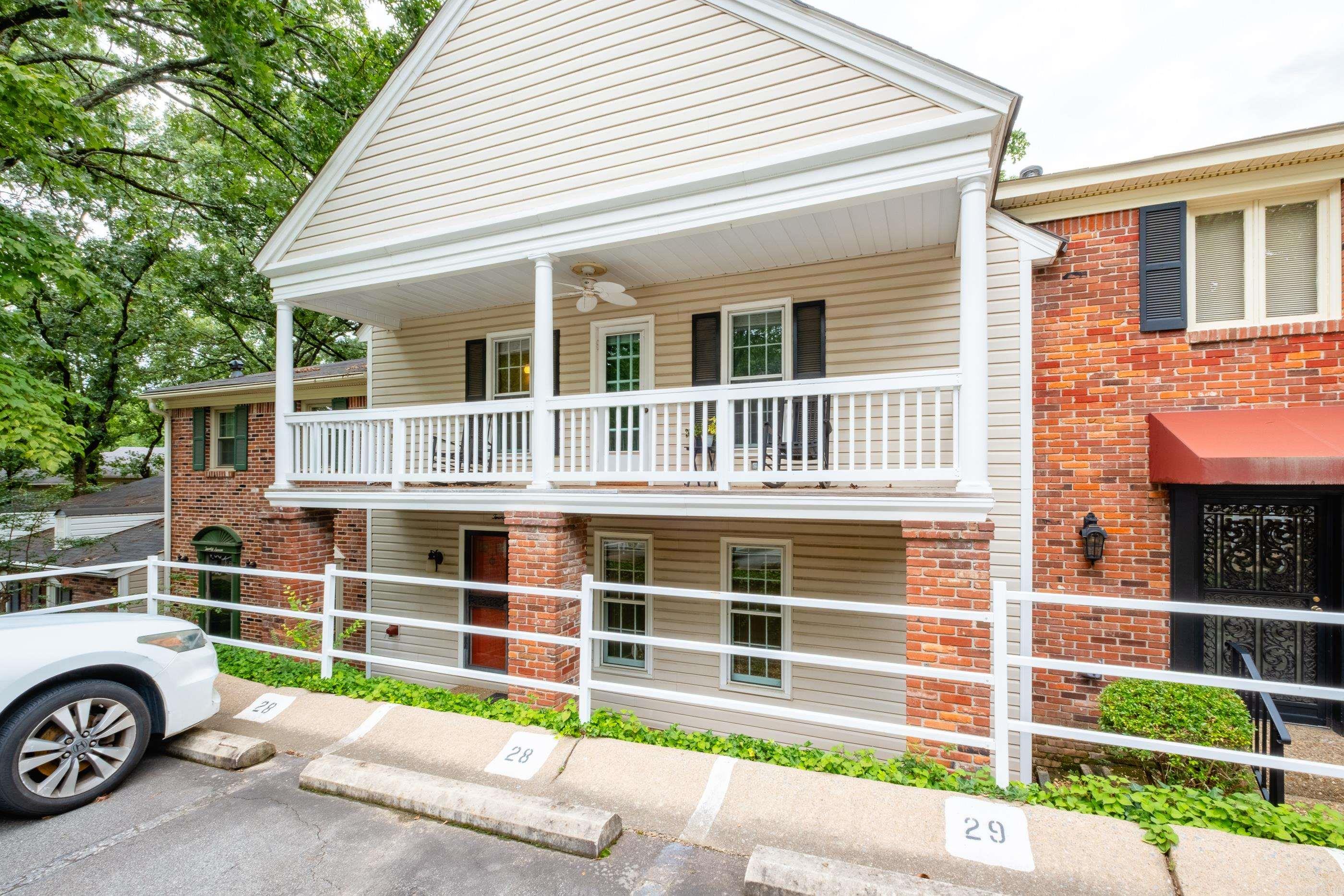 28 Kingsbridge Way 28 Property Photo 1