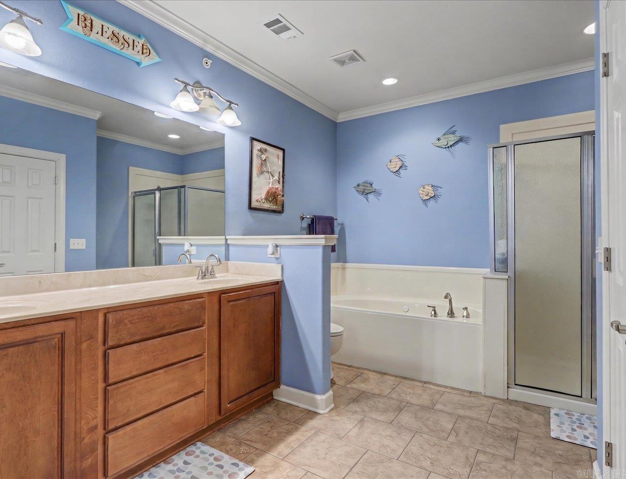 640 Arkridge Road D-2 Property Photo 13