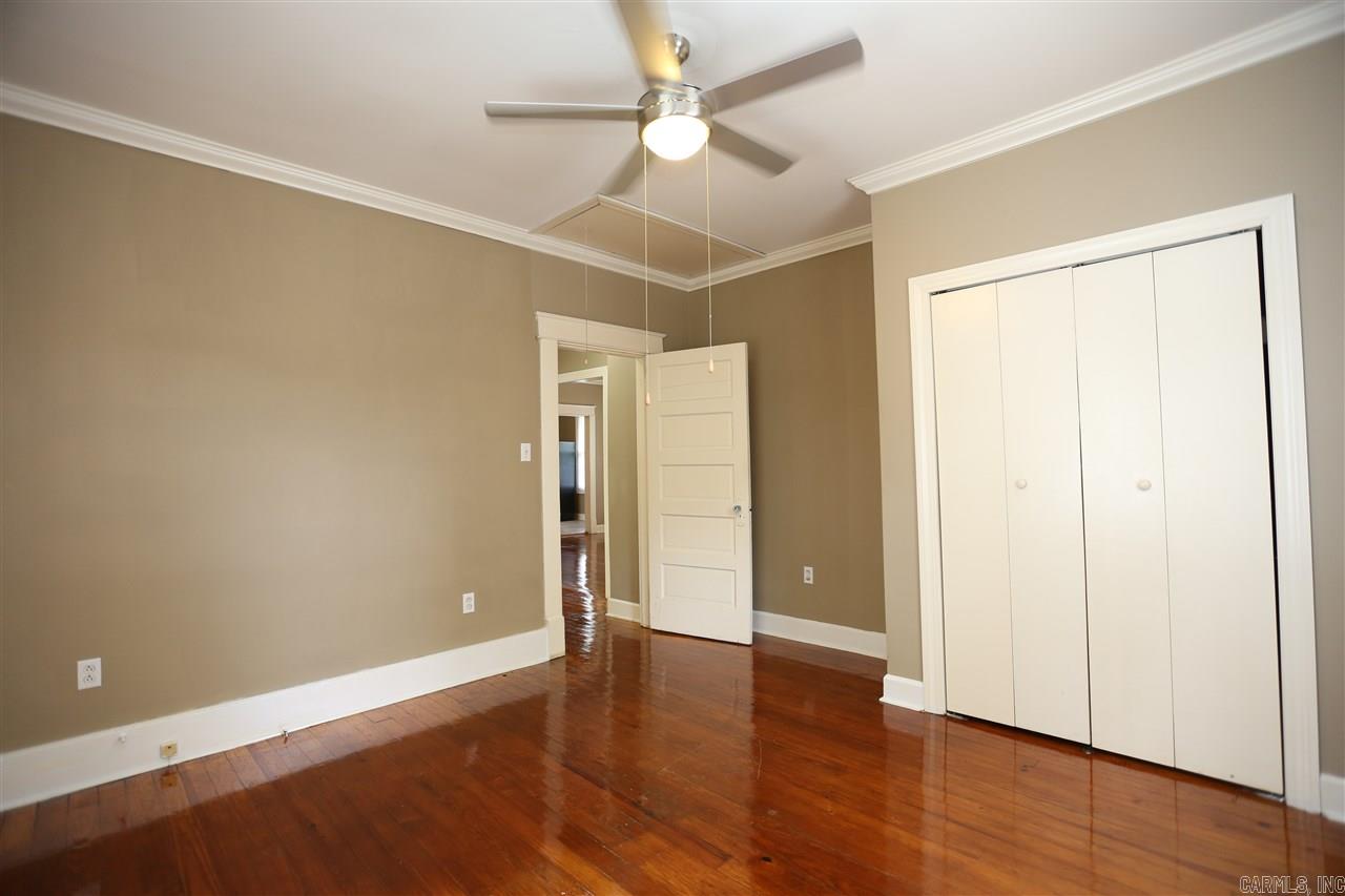 3711 W Markham Property Photo 17