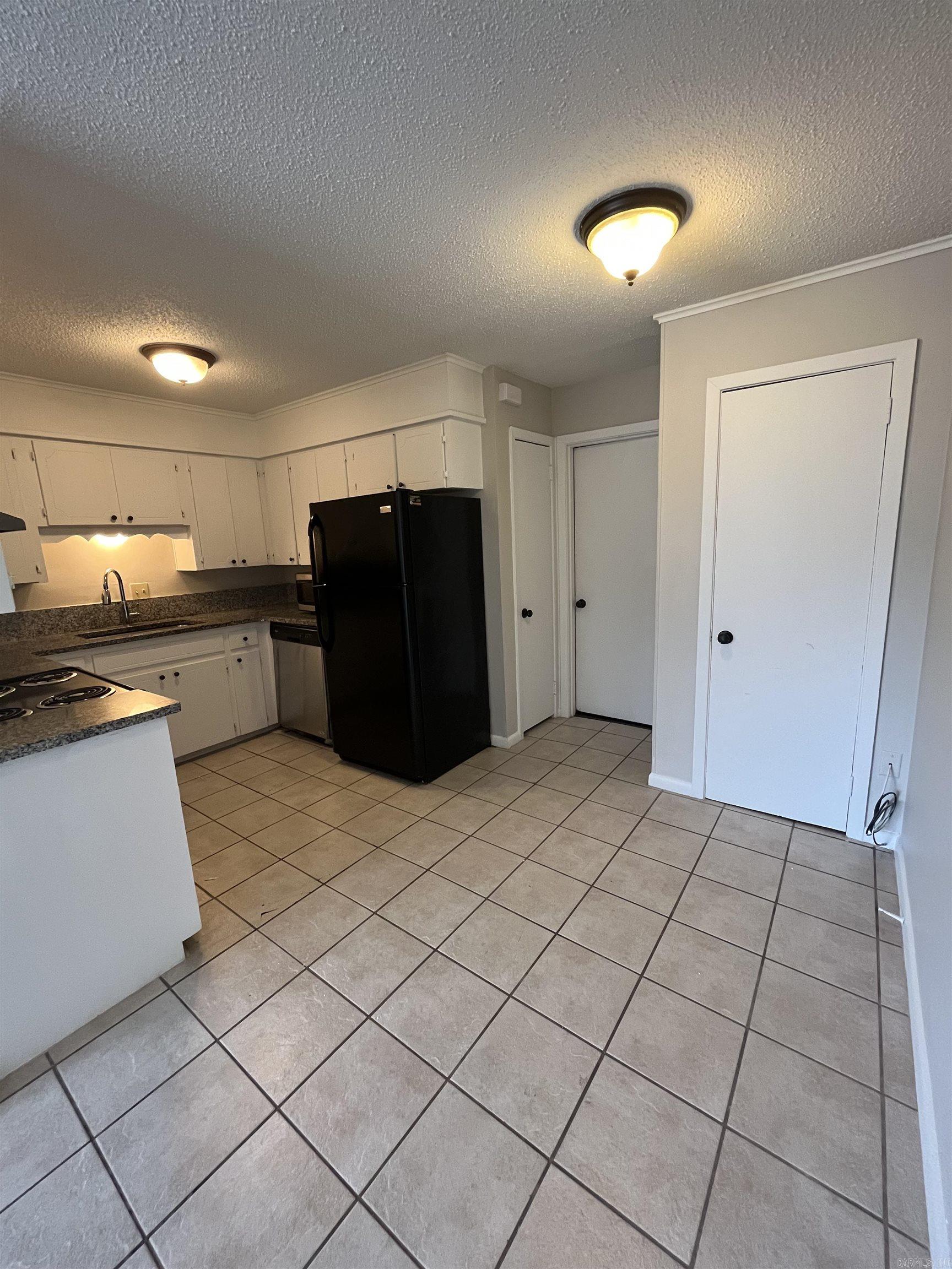 5101 H Street #2 Property Photo 6