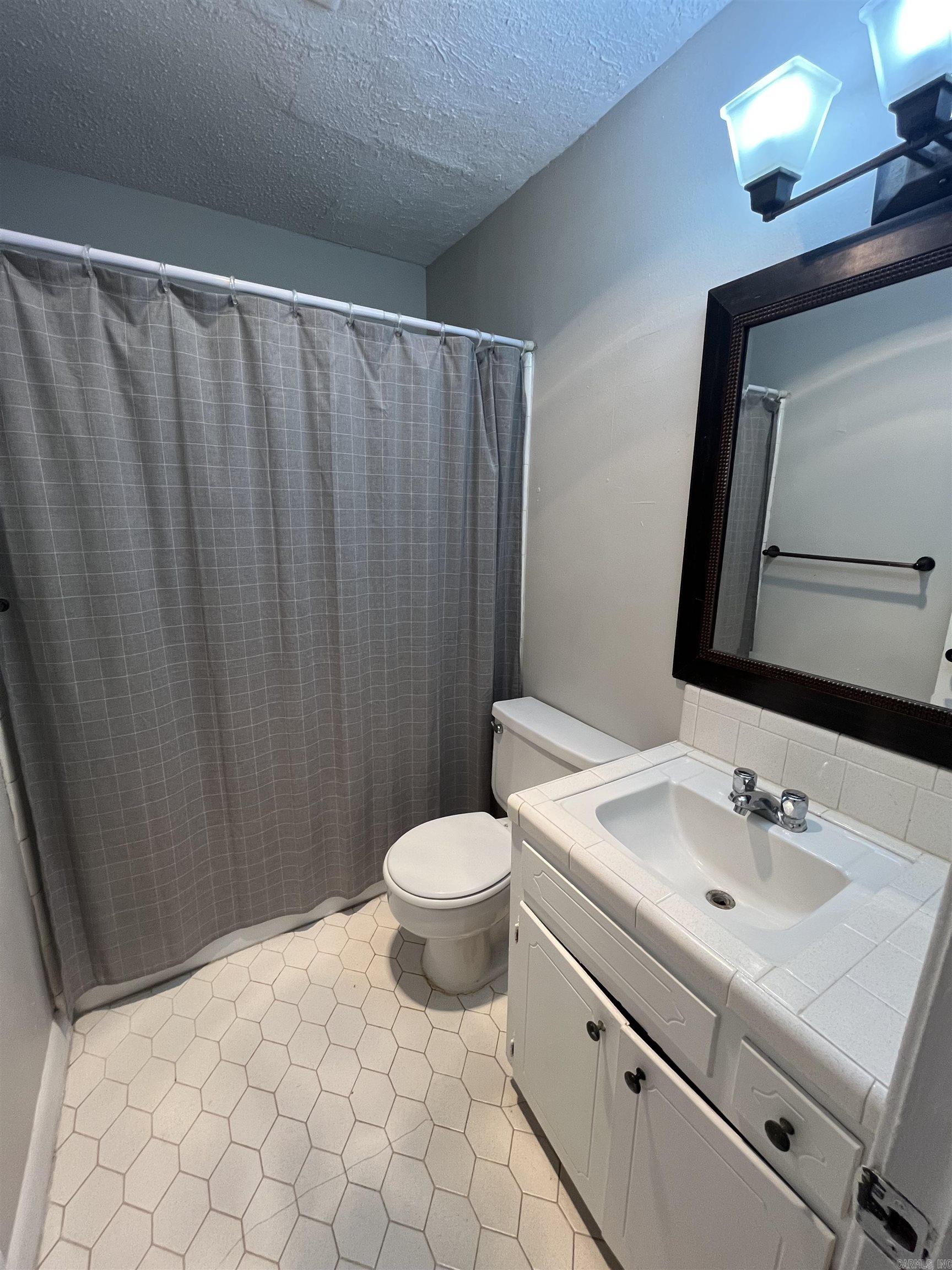 5101 H Street #2 Property Photo 12