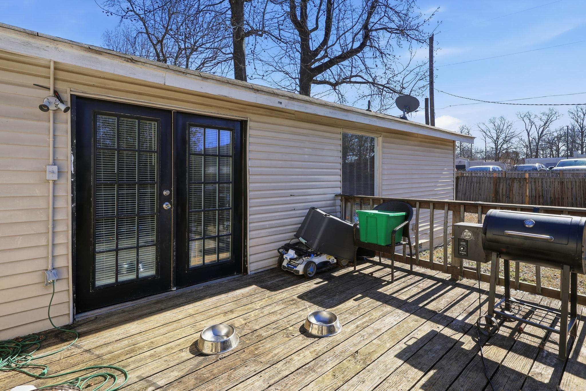 110 Ann Avenue Property Photo 21