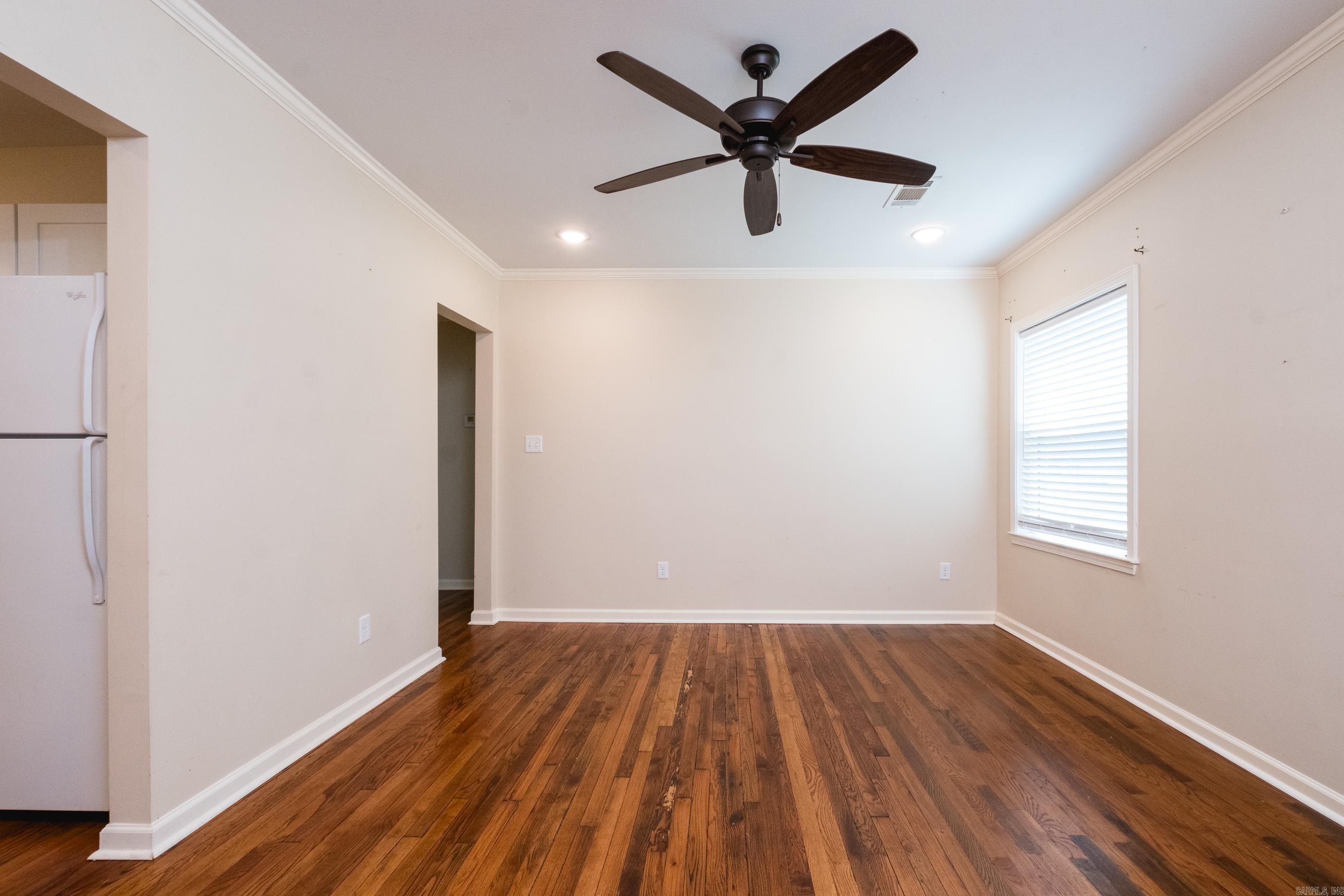 519 Valmar Street Property Photo 10