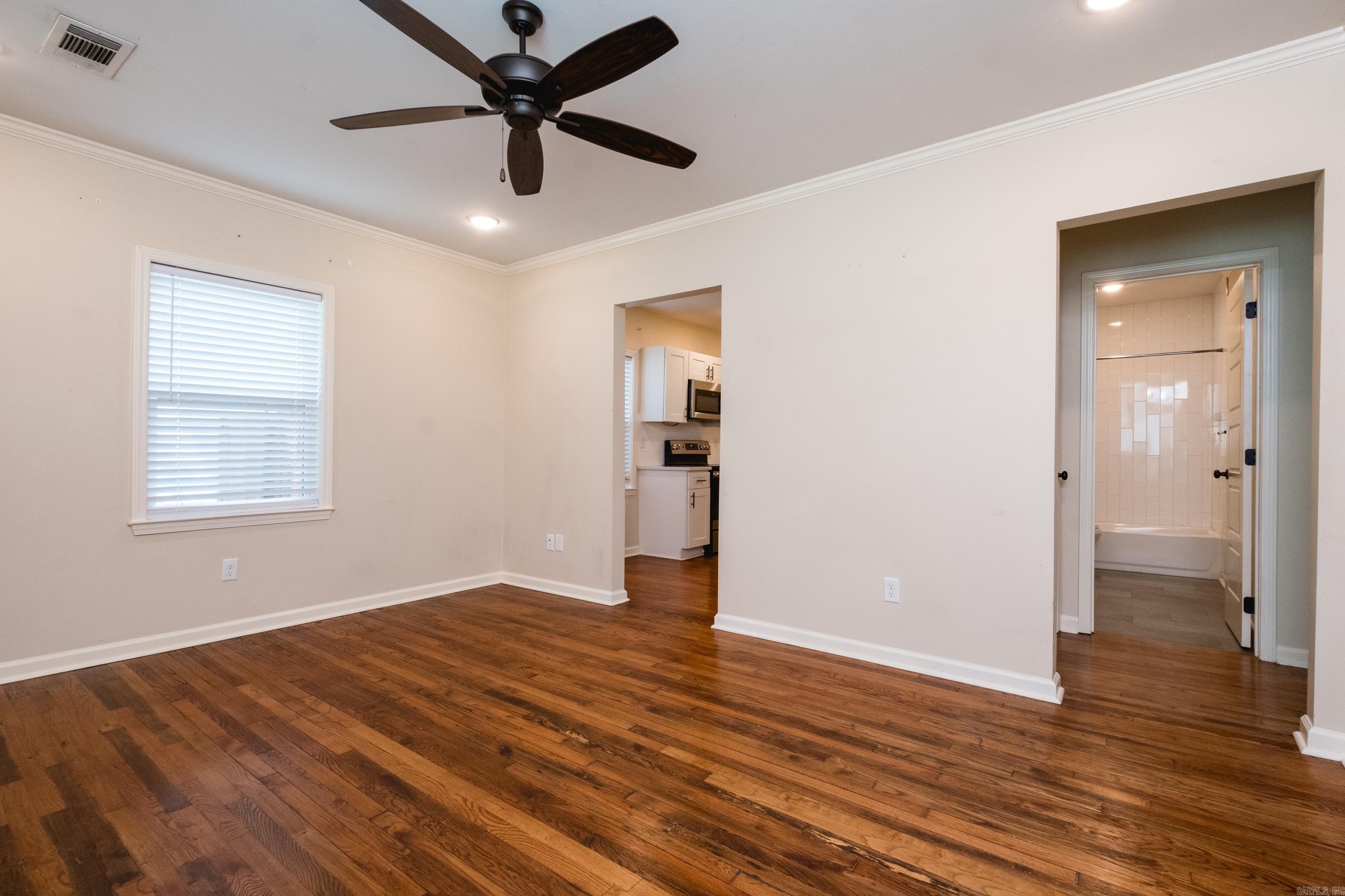 519 Valmar Street Property Photo 13