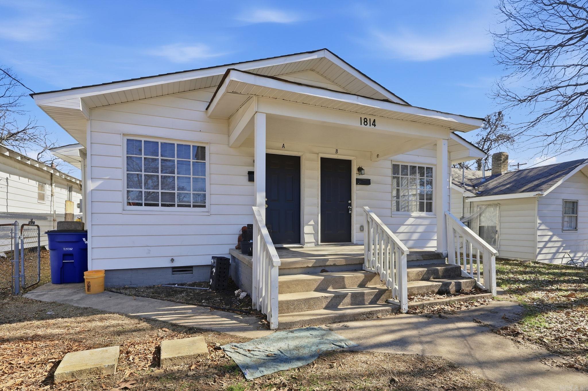 1814 Moss Street Property Photo 2