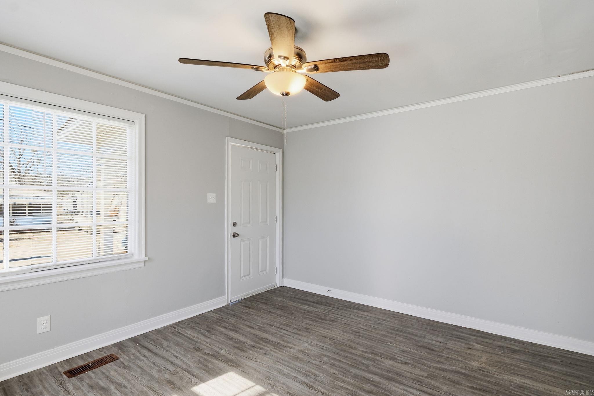 1814 Moss Street Property Photo 16