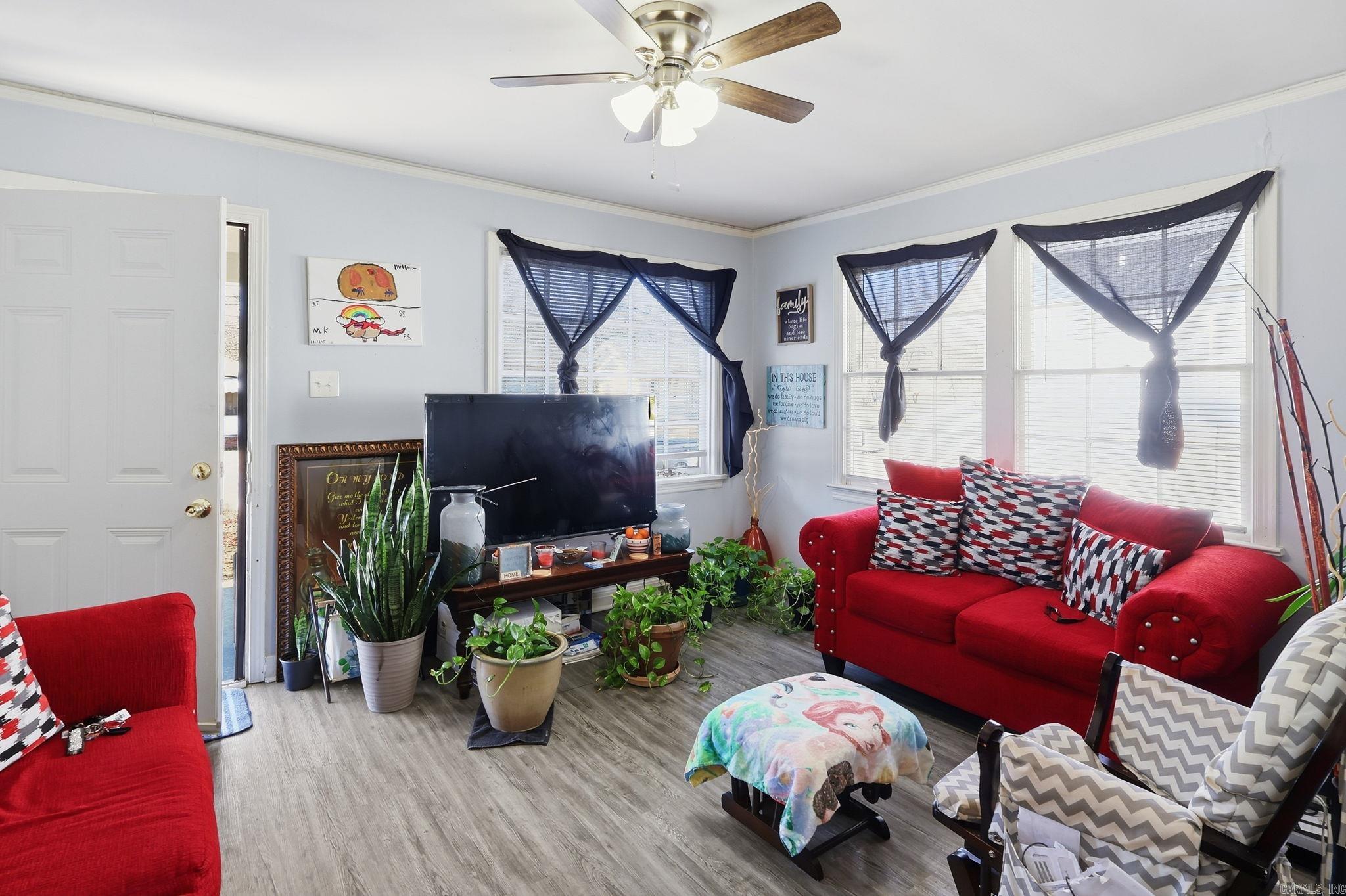 1814 Moss Street Property Photo 18