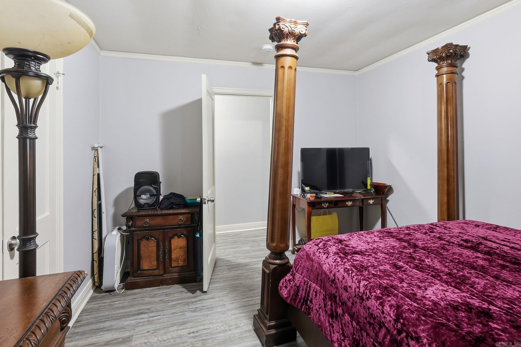 1814 Moss Street Property Photo 25