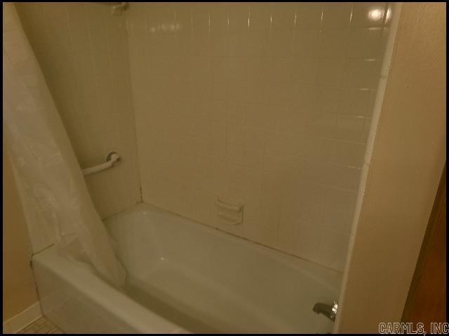 5116 Lynch Drive Property Photo 12