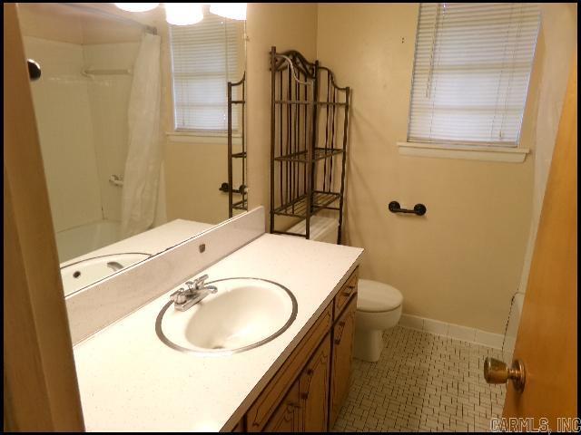 5116 Lynch Drive Property Photo 13
