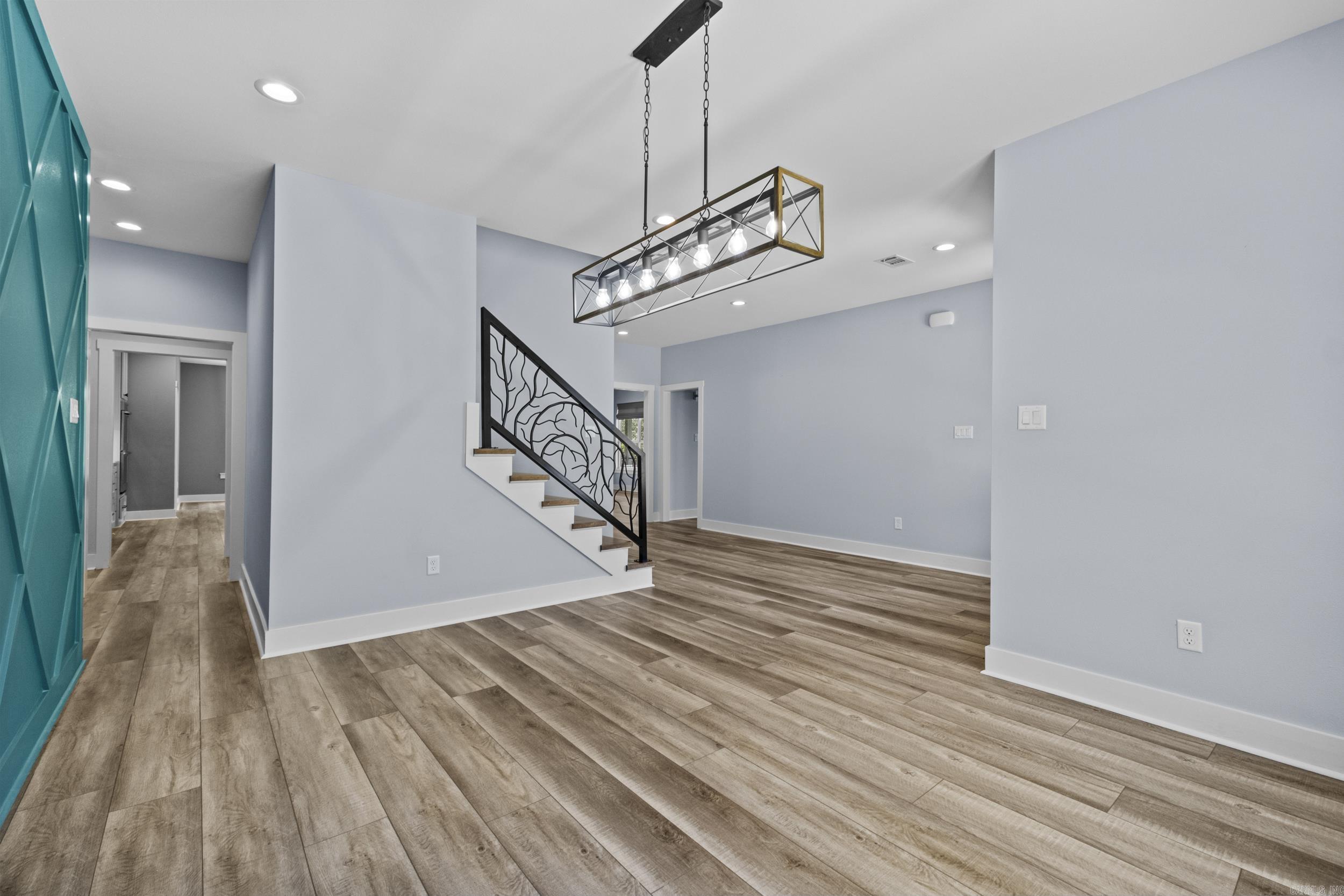 35 Helen Circle Property Photo 19