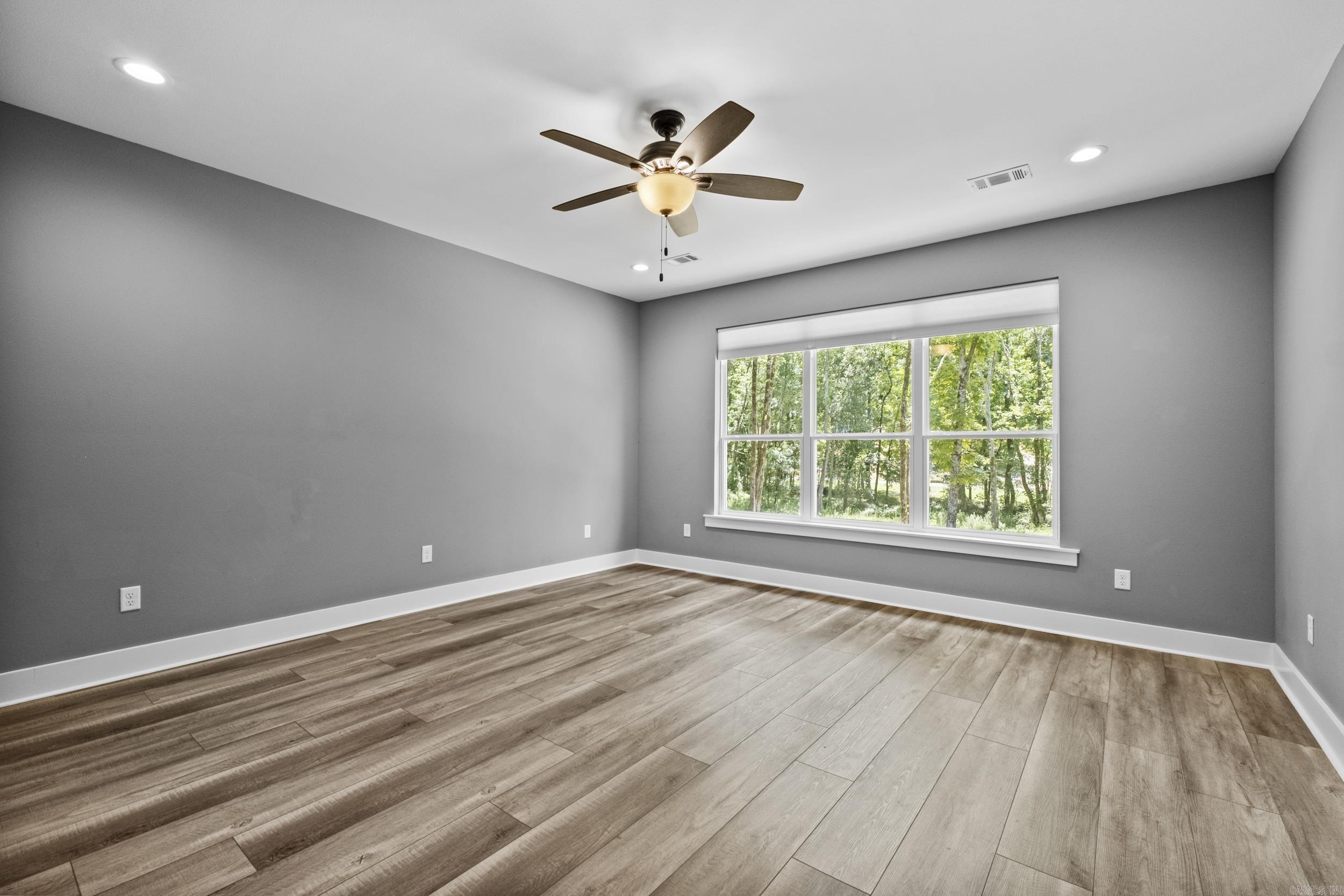 35 Helen Circle Property Photo 21