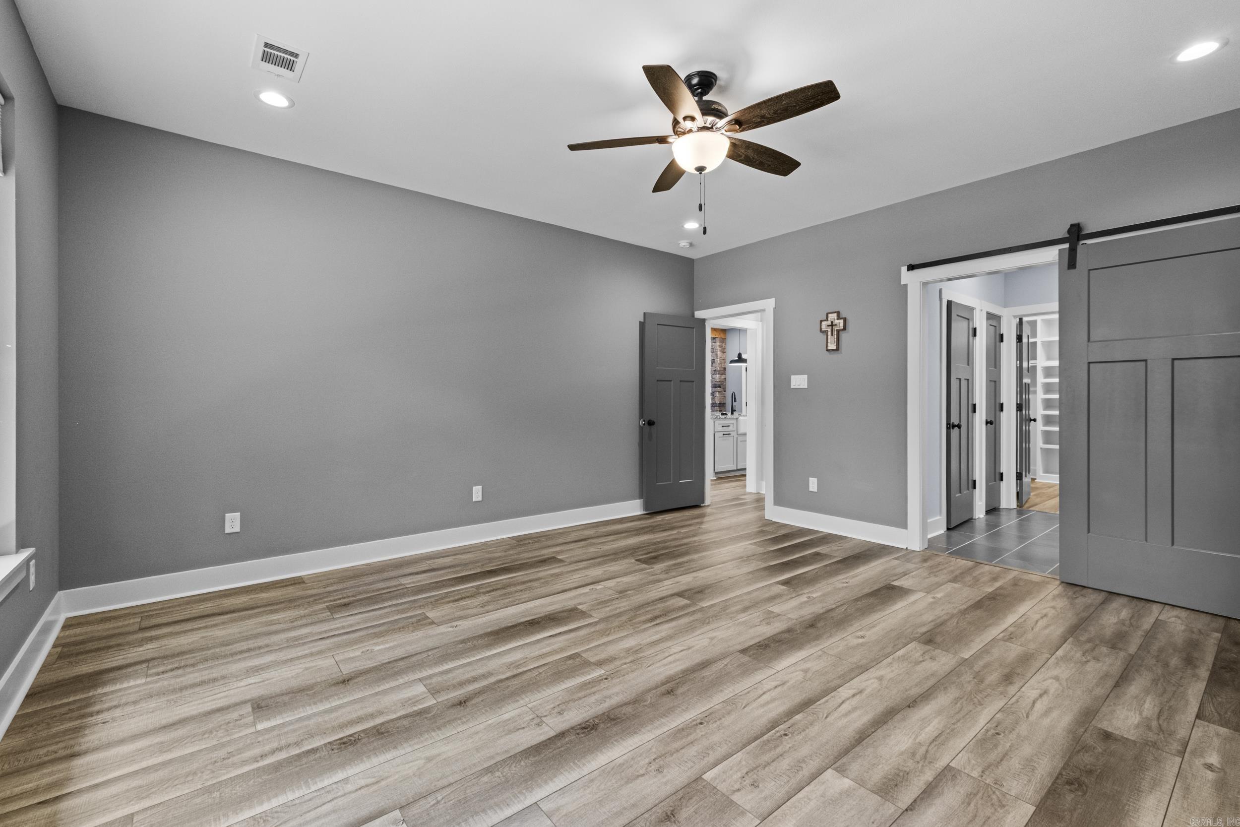 35 Helen Circle Property Photo 22