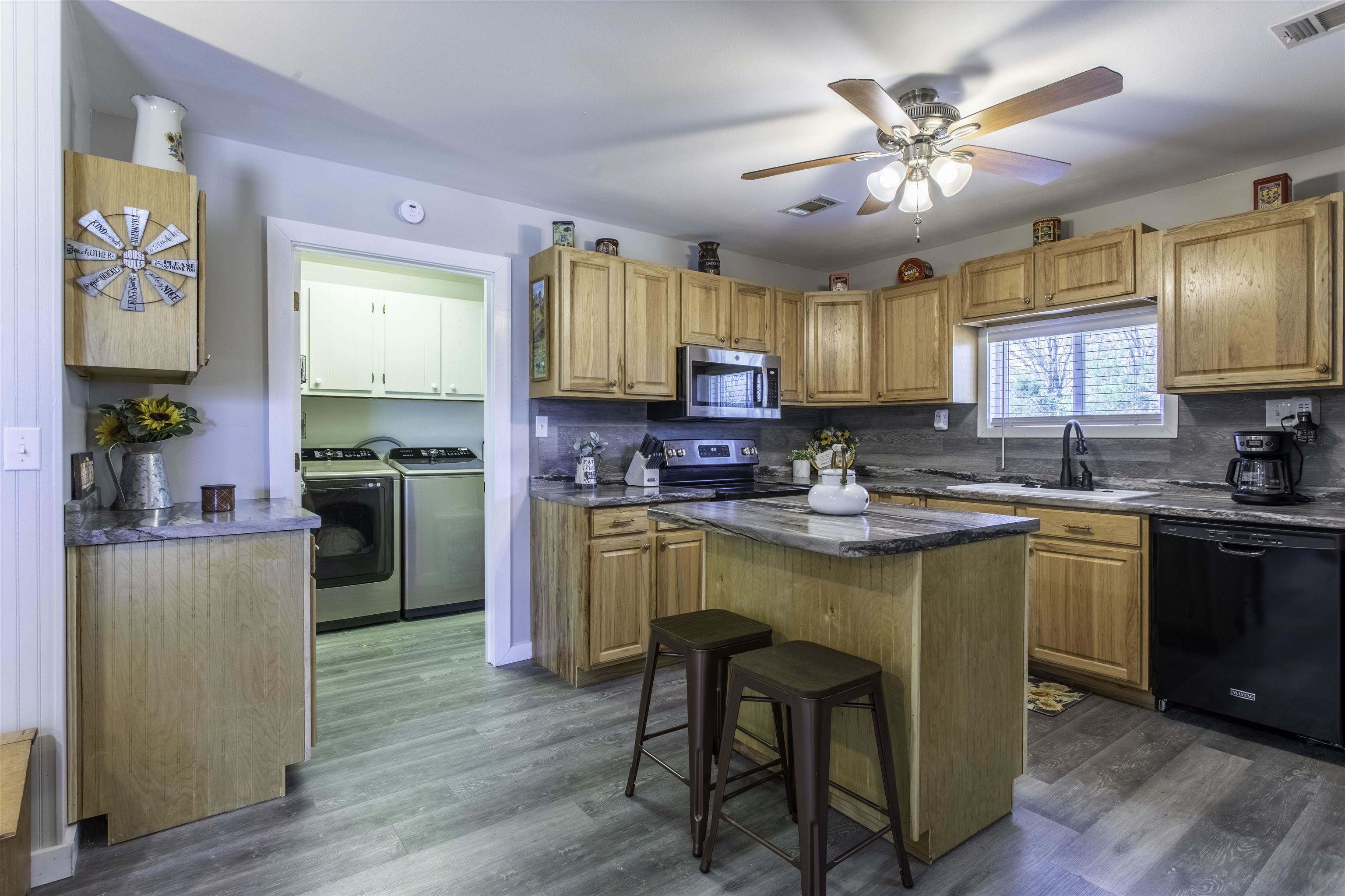 9 & 15 Pear Tree Lane Property Photo 10