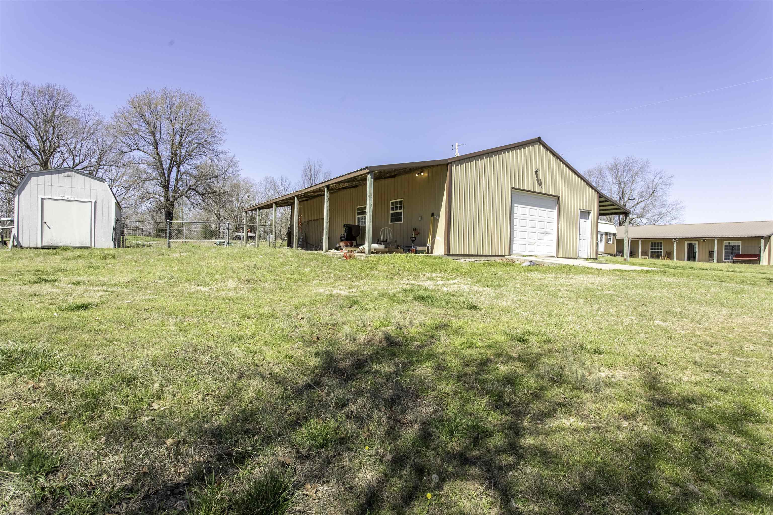 9 & 15 Pear Tree Lane Property Photo 34
