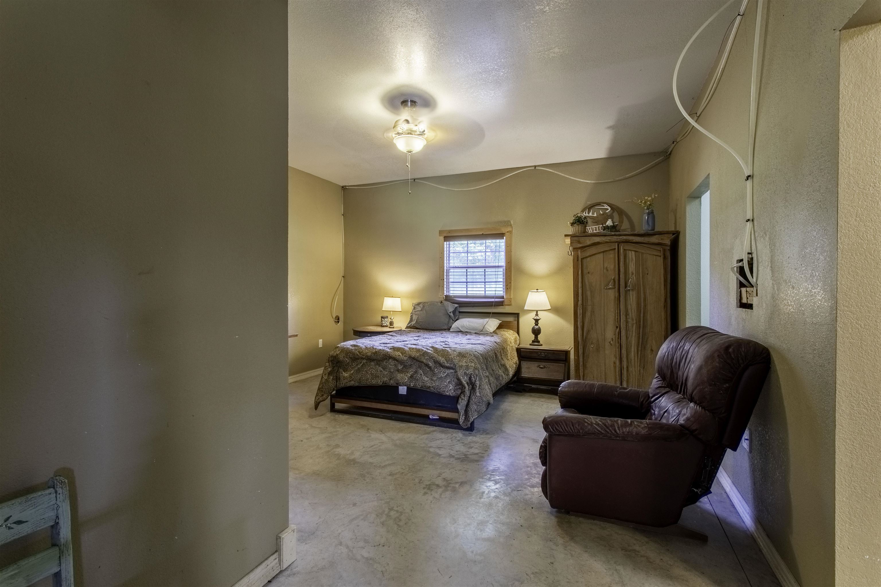9 & 15 Pear Tree Lane Property Photo 37