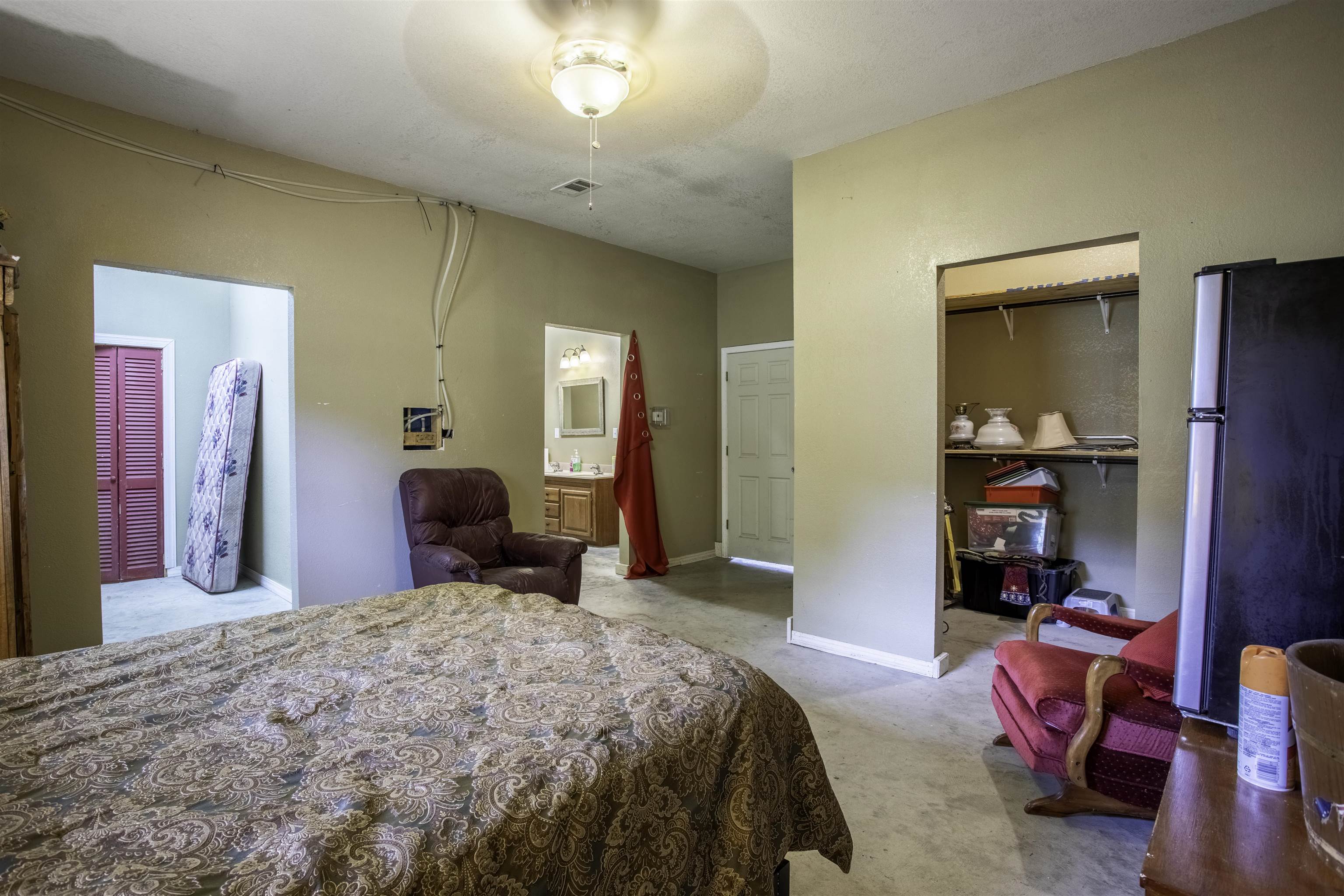 9 & 15 Pear Tree Lane Property Photo 40