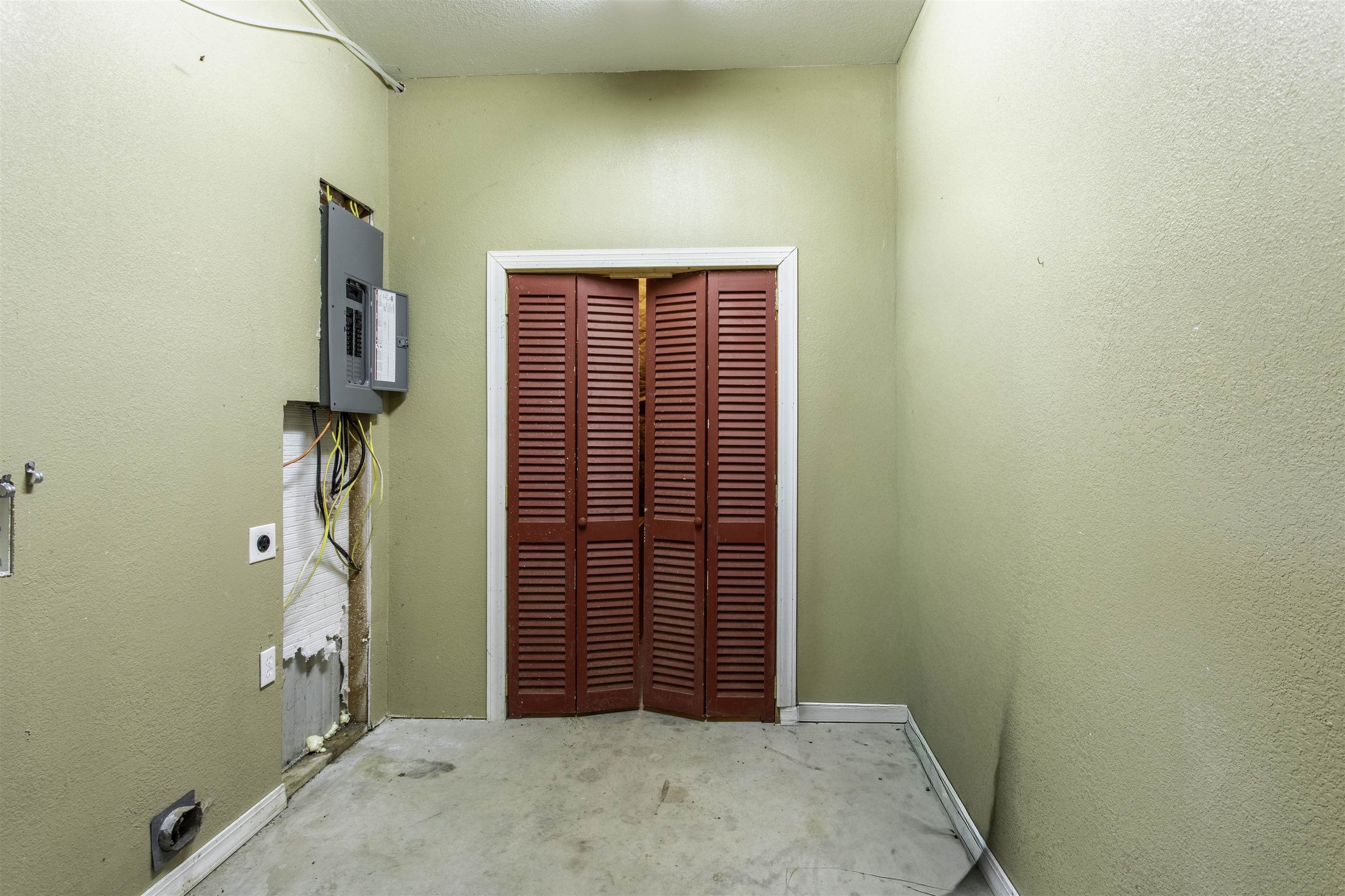 9 & 15 Pear Tree Lane Property Photo 42