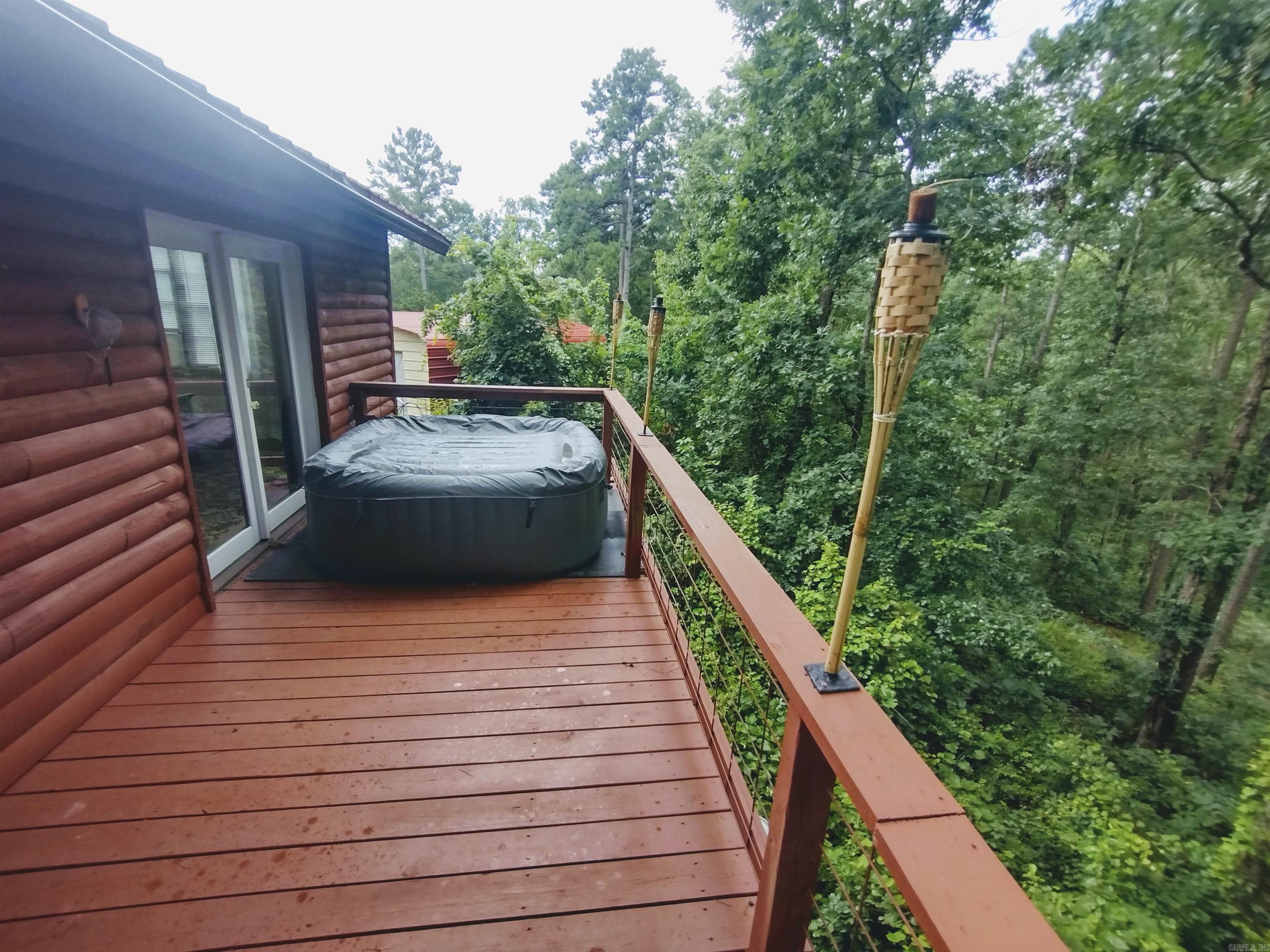 300 Arrow Head Property Photo 23